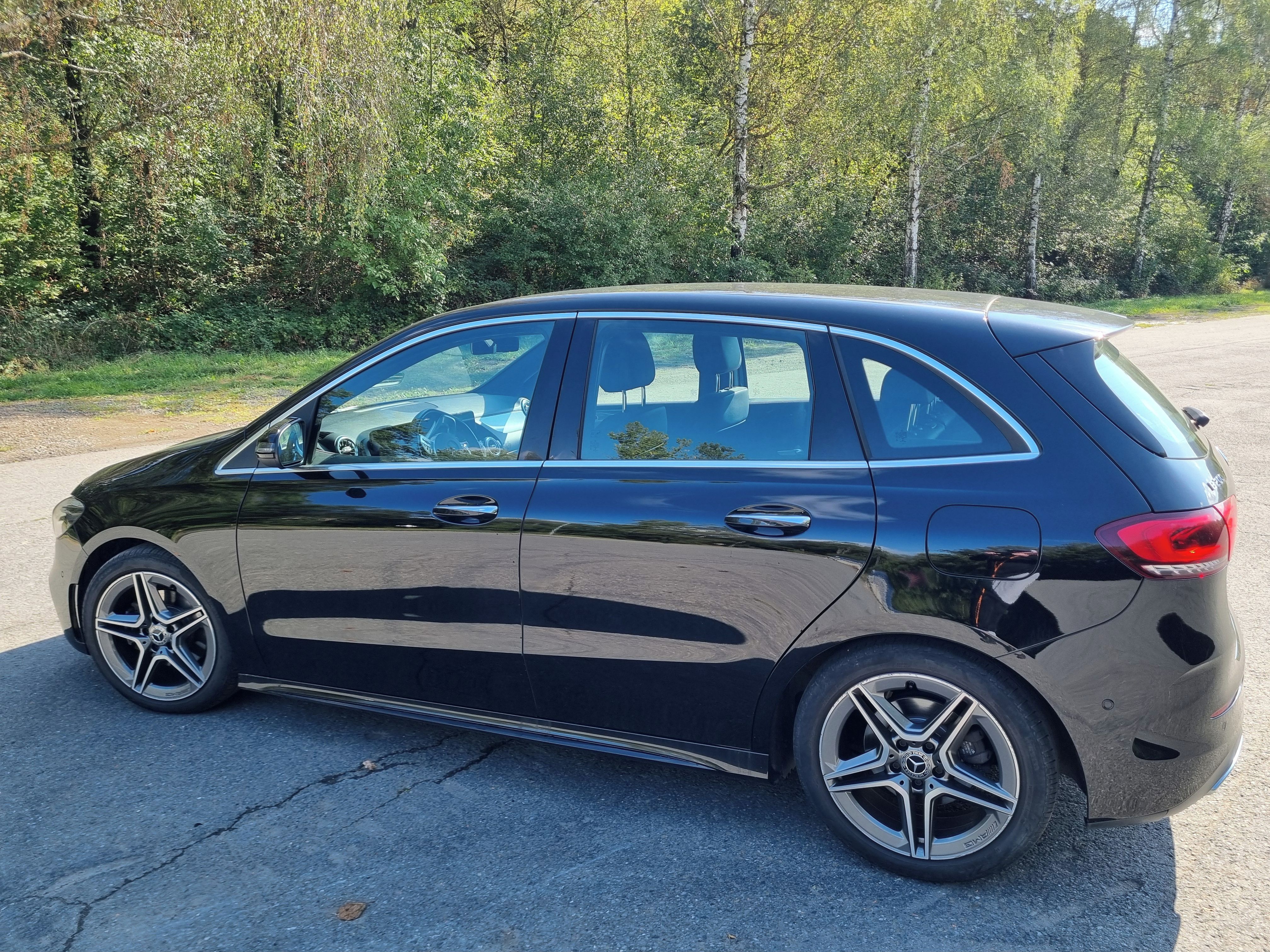 Mercedes-Benz Třídy B, Mercedes-Benz B200 - fotka 2
