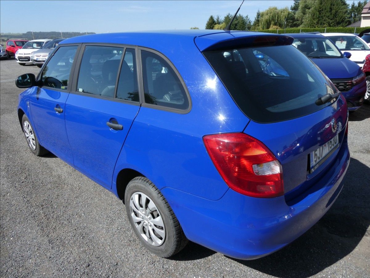Škoda Fabia, 1,2 HTP klimatizace - fotka 5