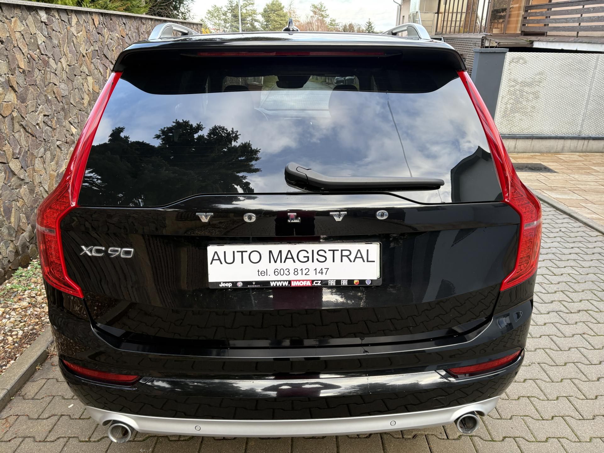 Volvo XC90, D5 AWD  Pano, Head, 360 - fotka 5
