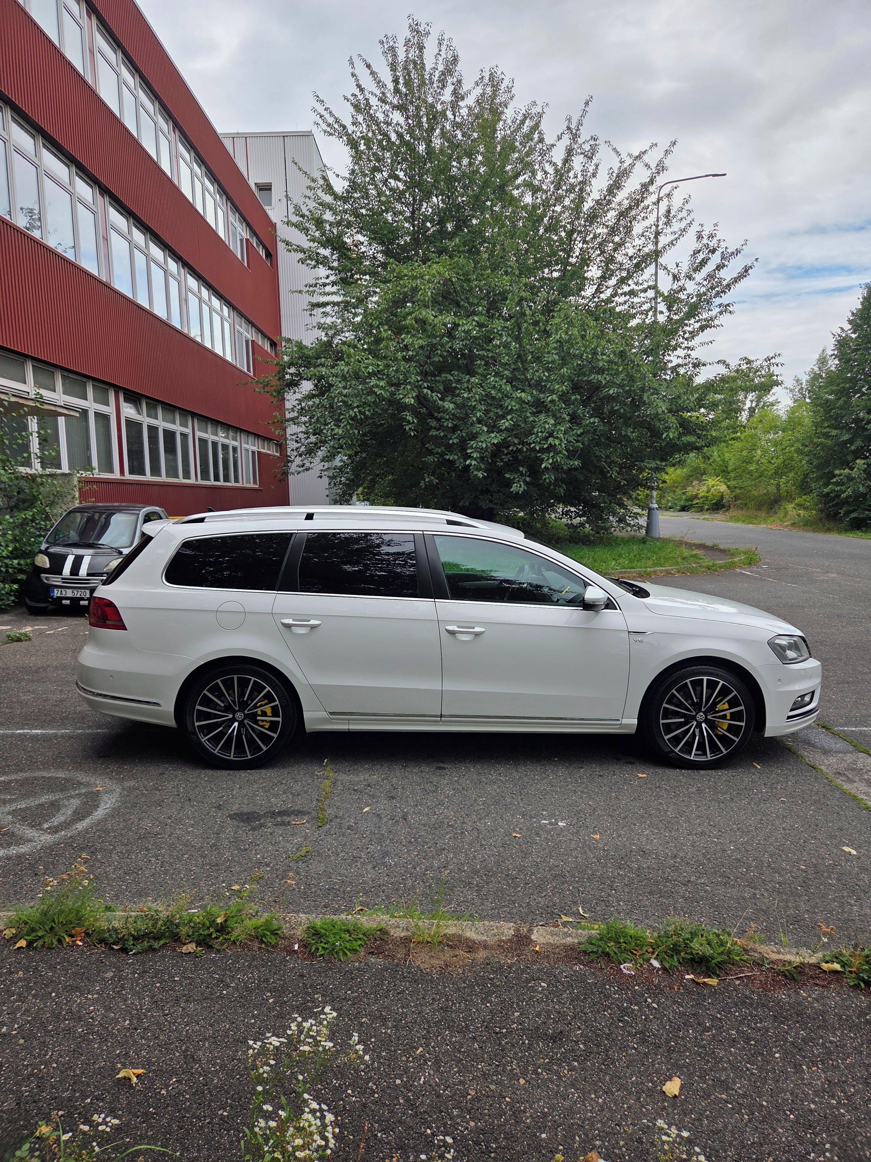 Volkswagen Passat, 3.6 VR6 R-line - NOVÉ ROZVODY - fotka 4