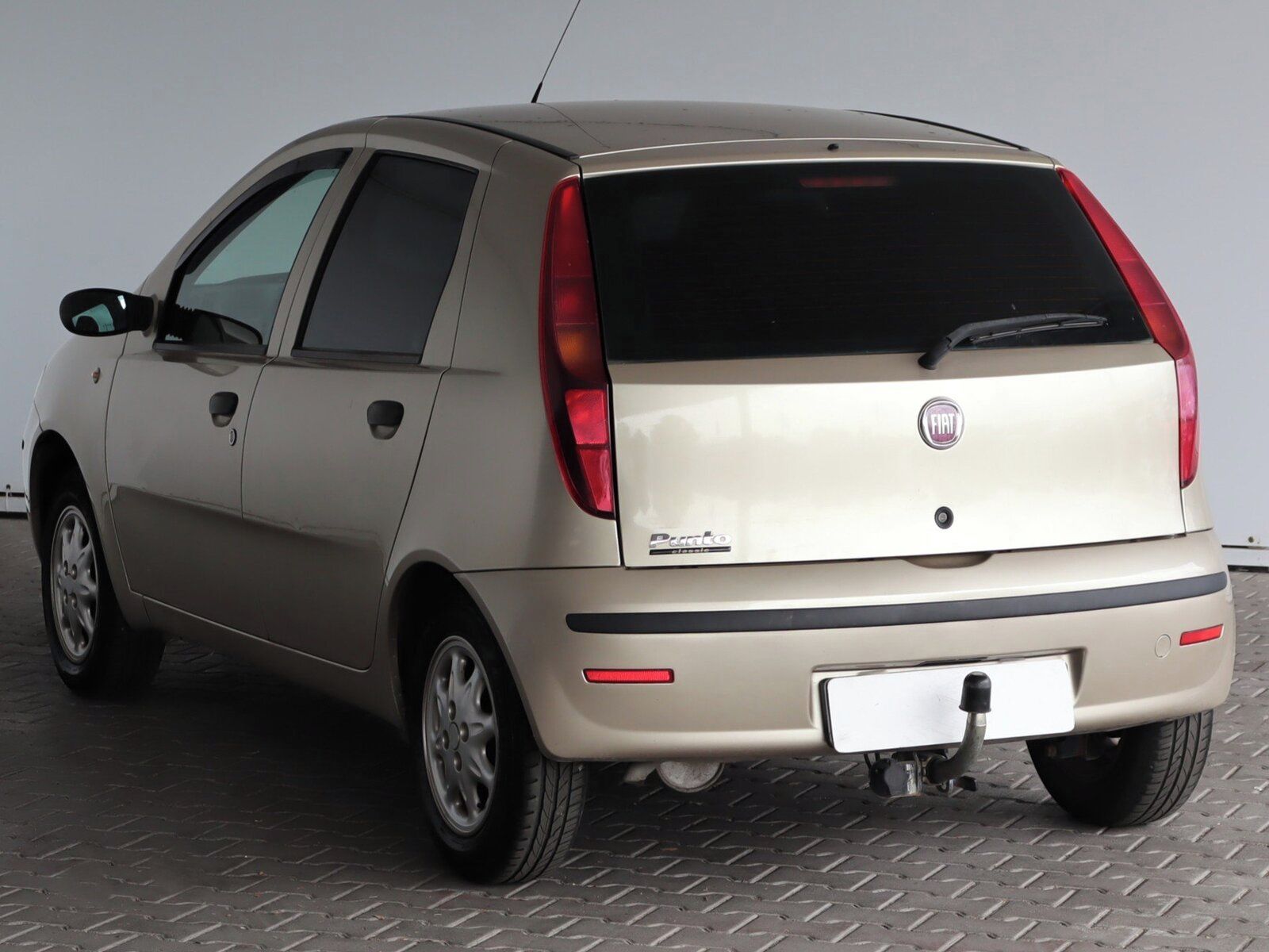 Fiat Punto, 1.2 60 , po STK, jezdí výborně - fotka 4