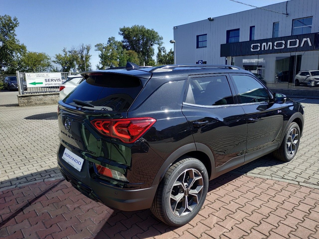 KGM Korando, 1.5T,ELEG.,2WD,AT,SKLADEM - fotka 5
