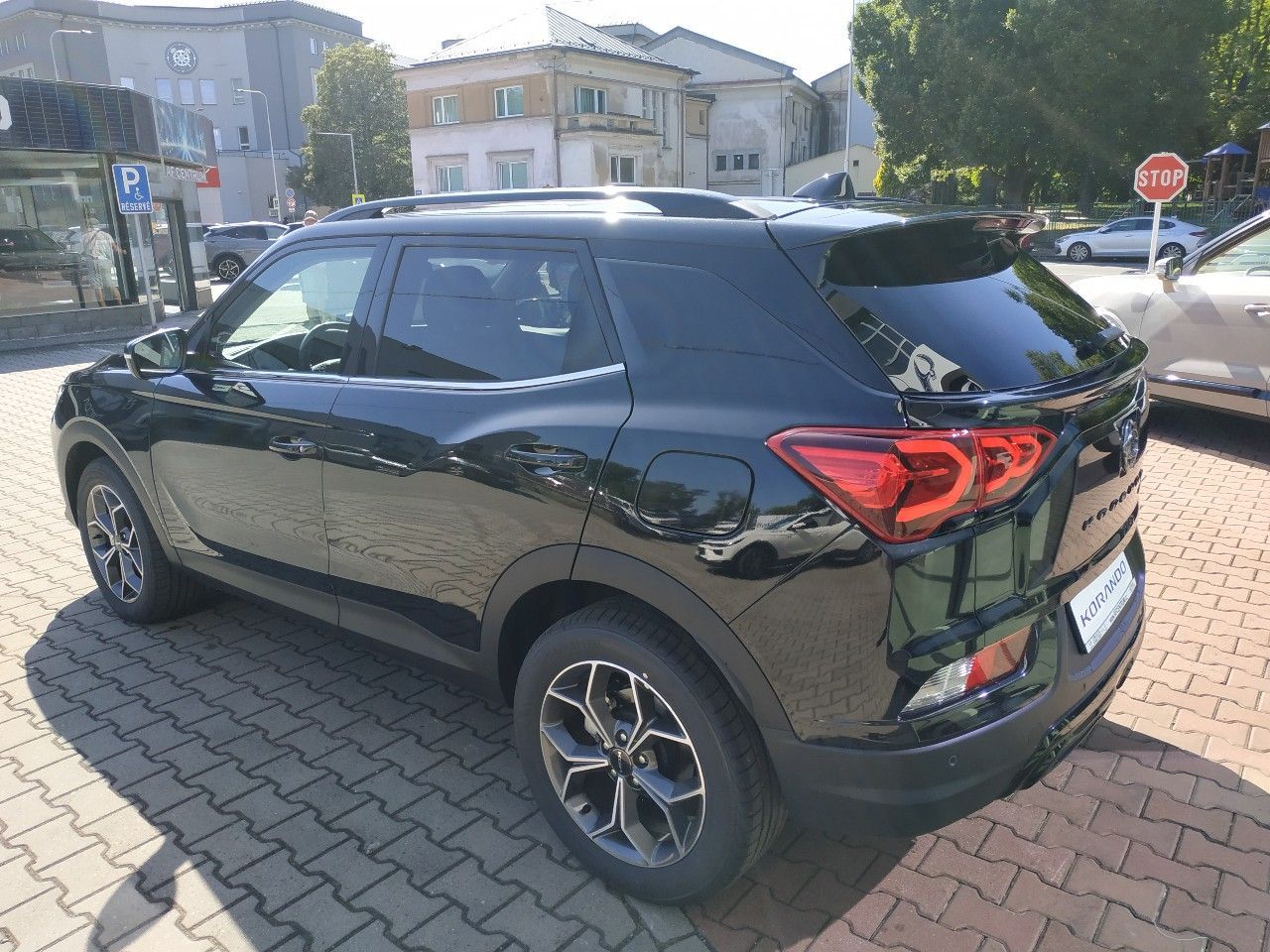KGM Korando, 1.5T,ELEG.,2WD,AT,SKLADEM - fotka 6