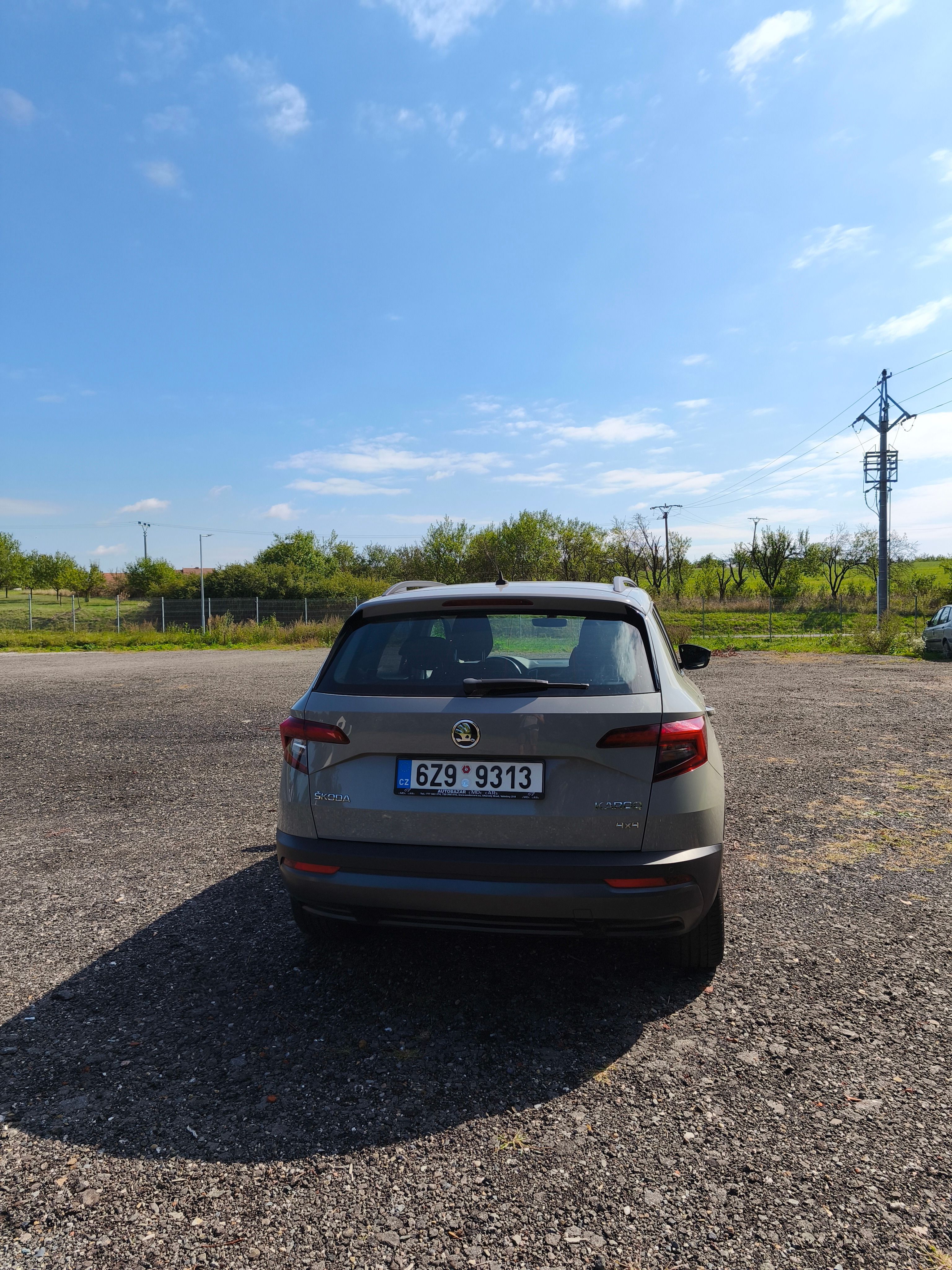 Škoda Karoq, 2.0 TDI 4x4 DSG - fotka 3