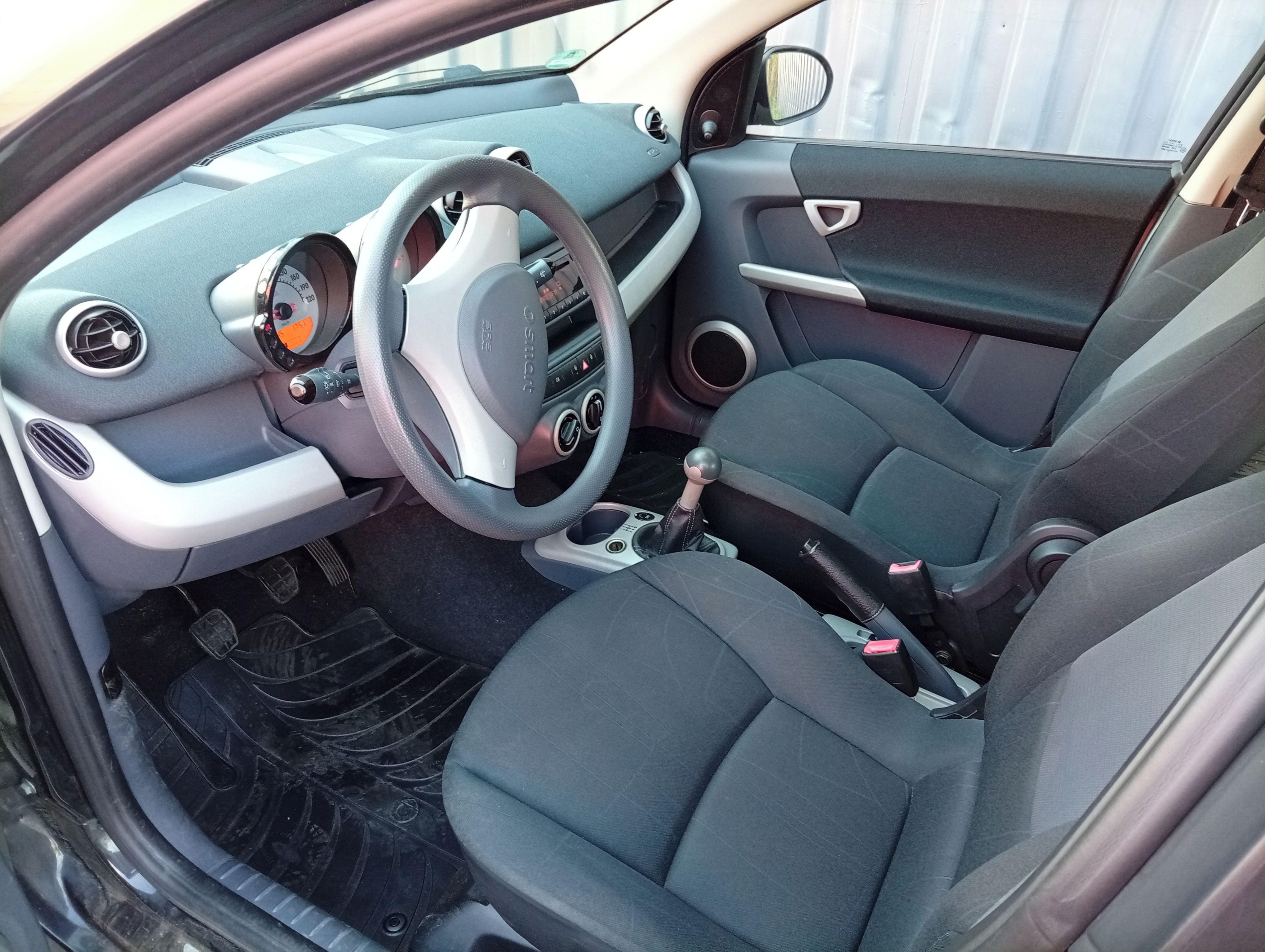 Smart Forfour, 1.2 pěkný stav úsporný - fotka 6