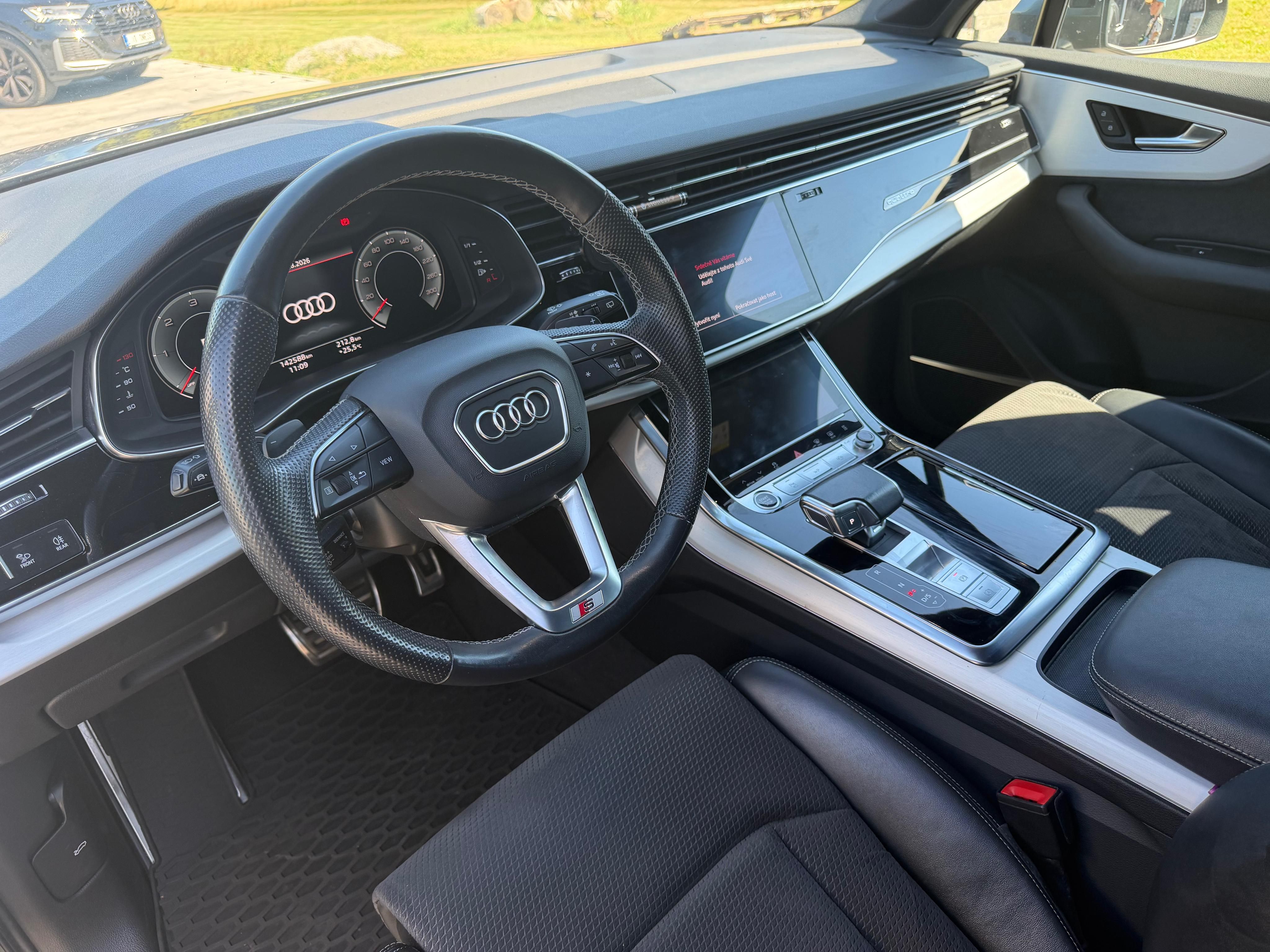 Audi Q7, 50TDi,DPH,ČR,ZÁRUKA,tažné - fotka 5