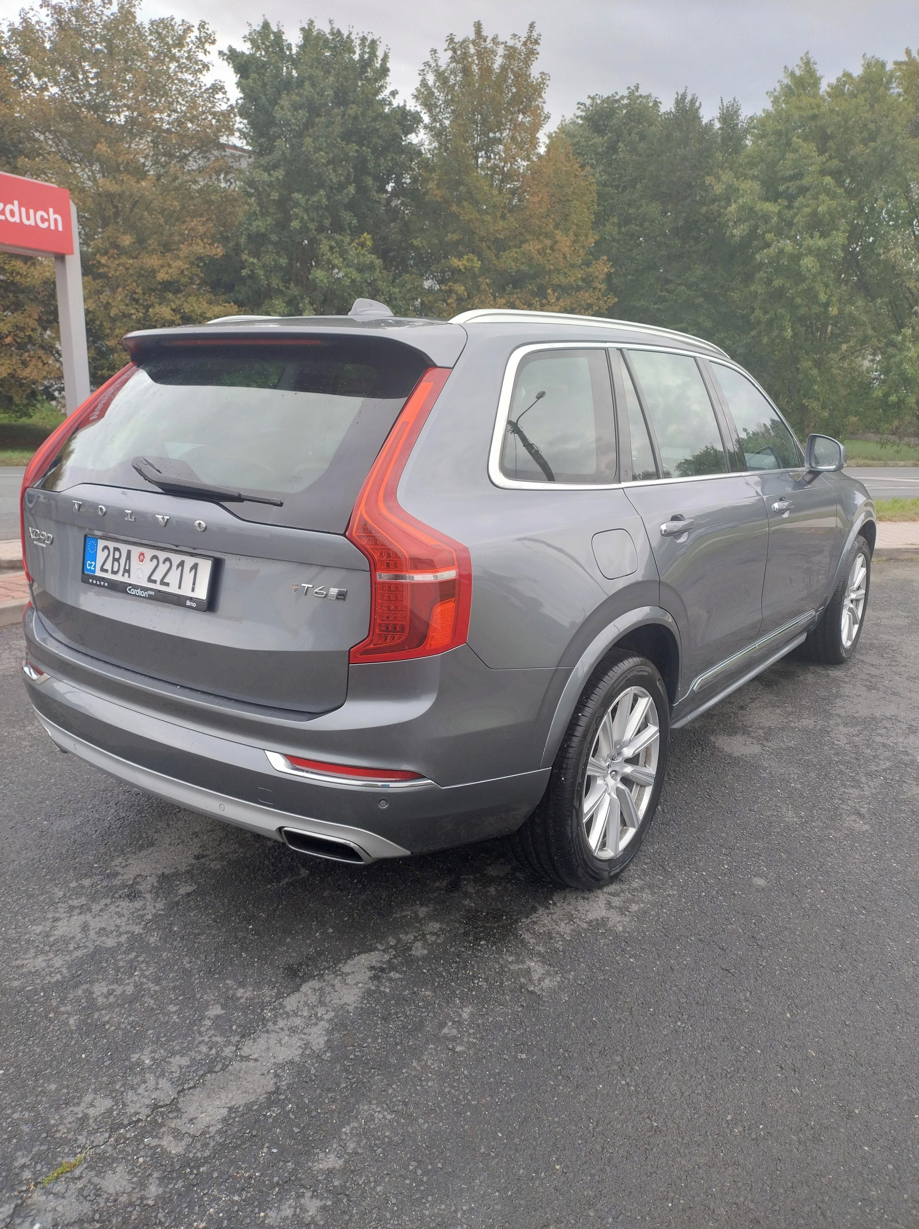 Volvo XC90, Volvo XC90 T6 - fotka 5