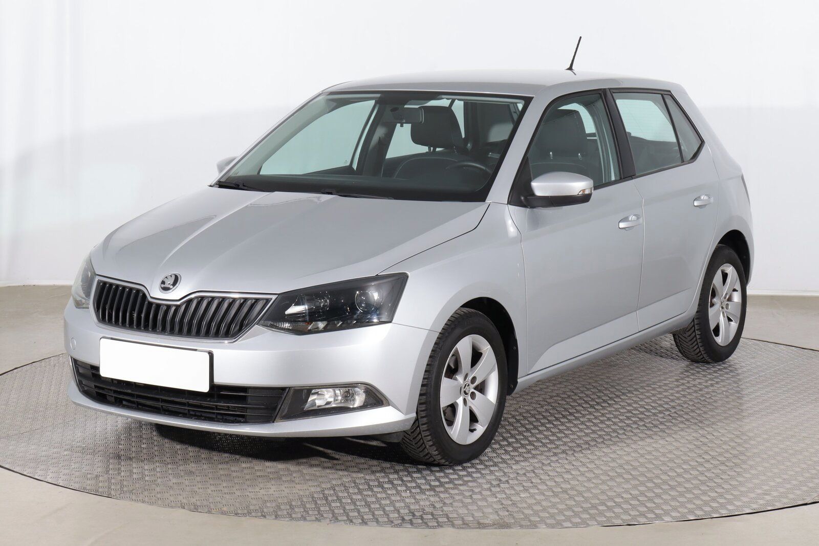 Škoda Fabia, 1.2 TSI, Ambition, Serv.kniha - fotka 2