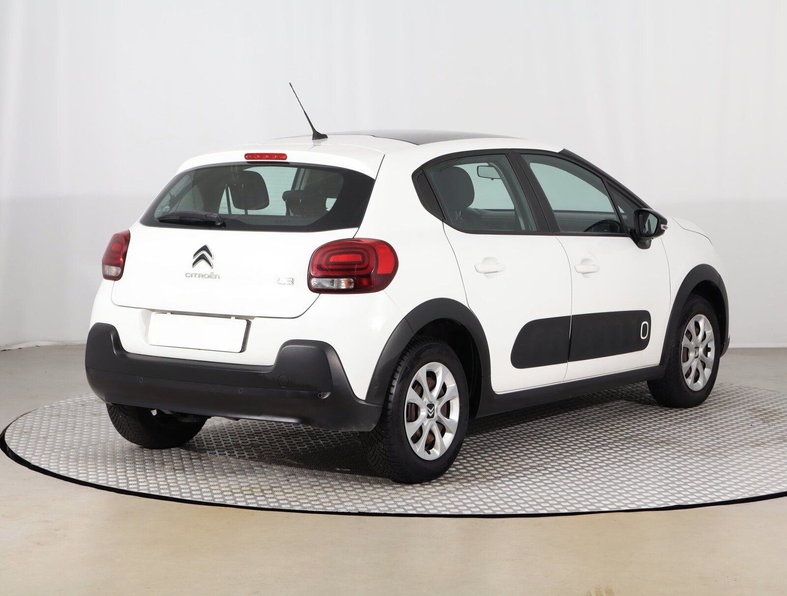 Citroën C3, 1.2 PureTech - fotka 5