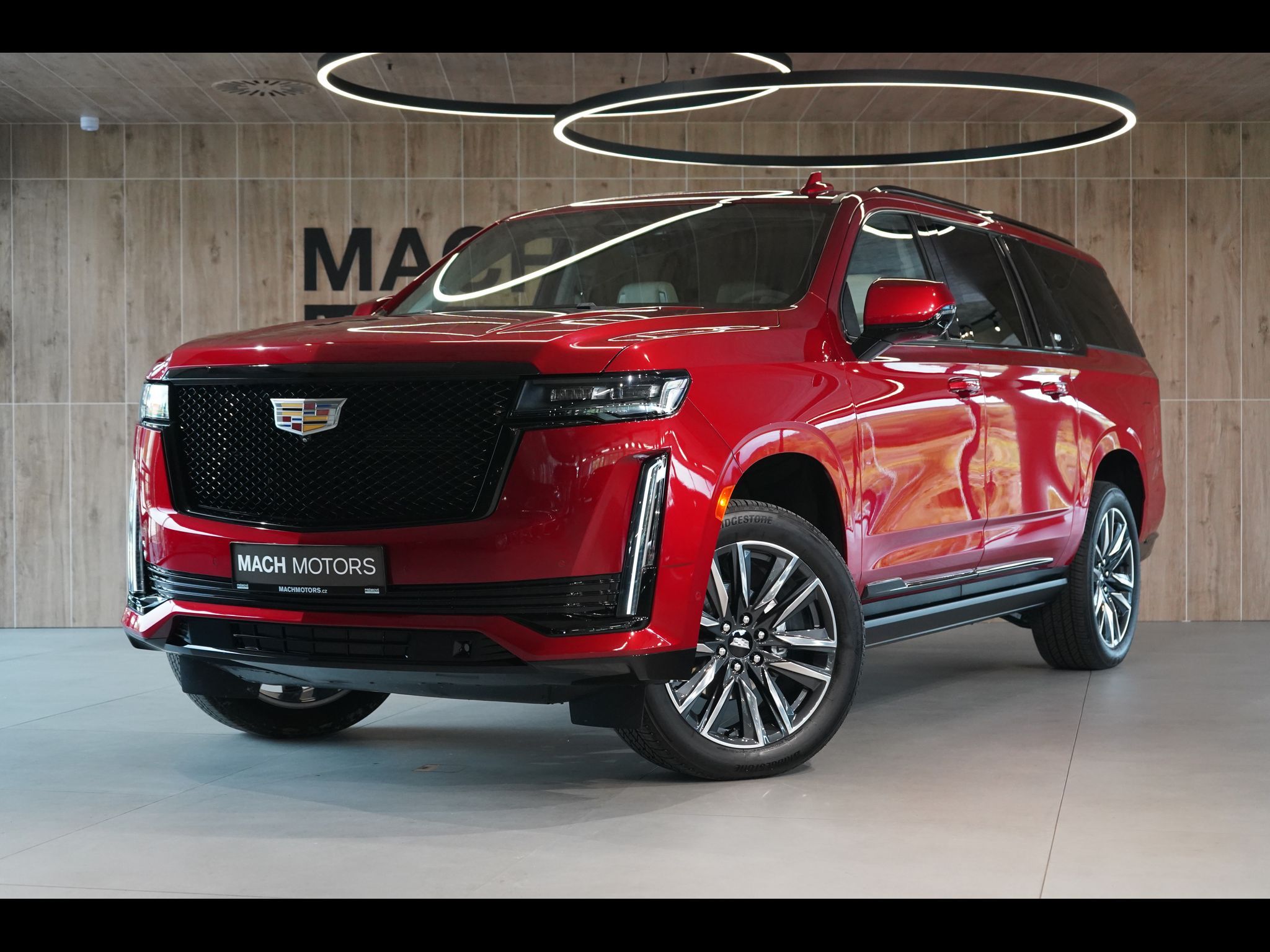 Cadillac Escalade, ESV Sport Platinum