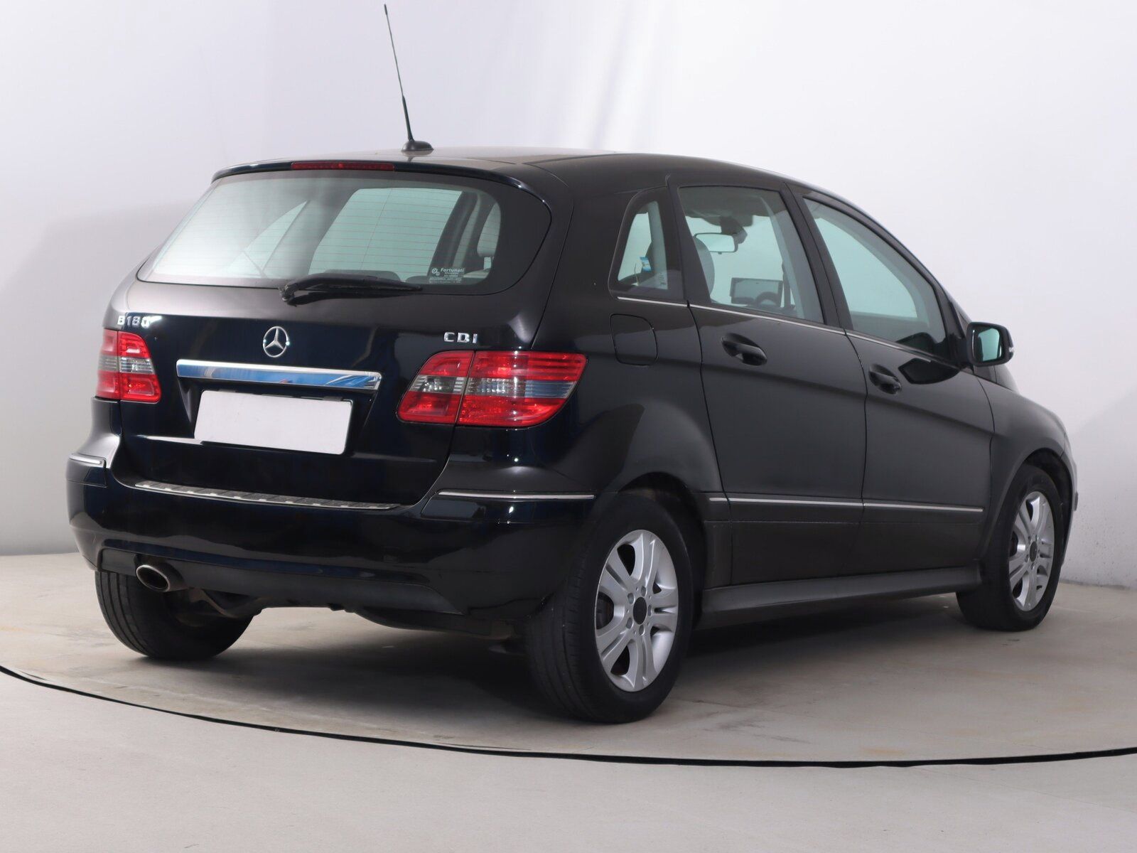 Mercedes-Benz Třídy B, 180 CDI - fotka 5