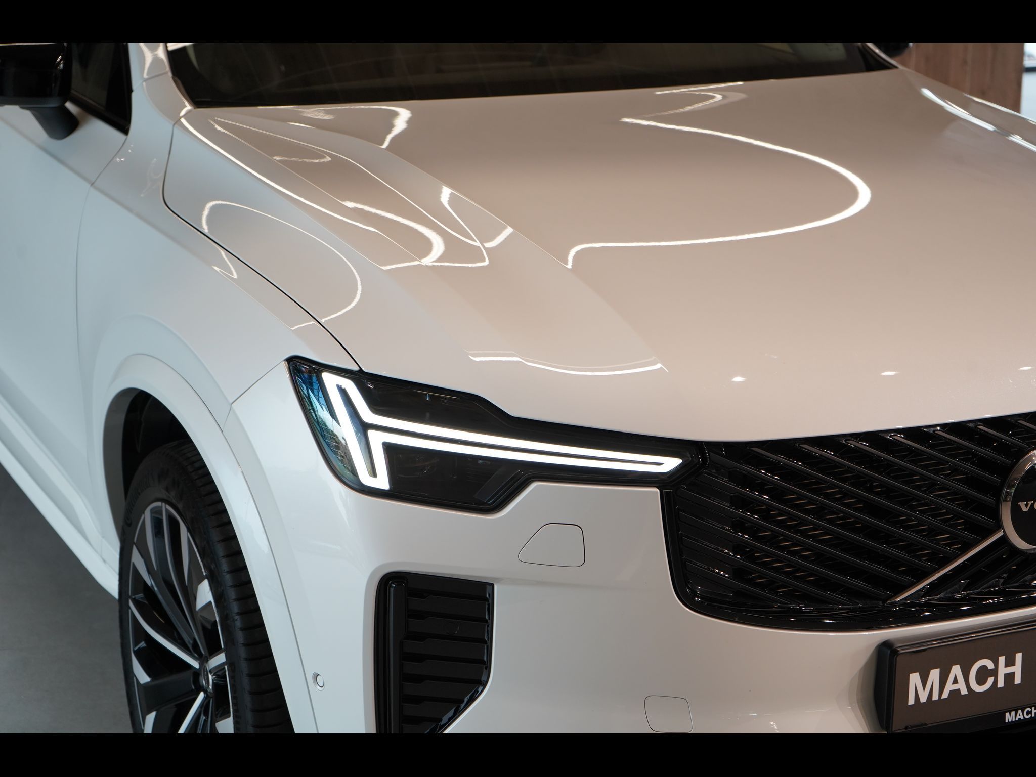 Volvo XC90, B5 PLUS Bright, Vzduch, 360° - fotka 5