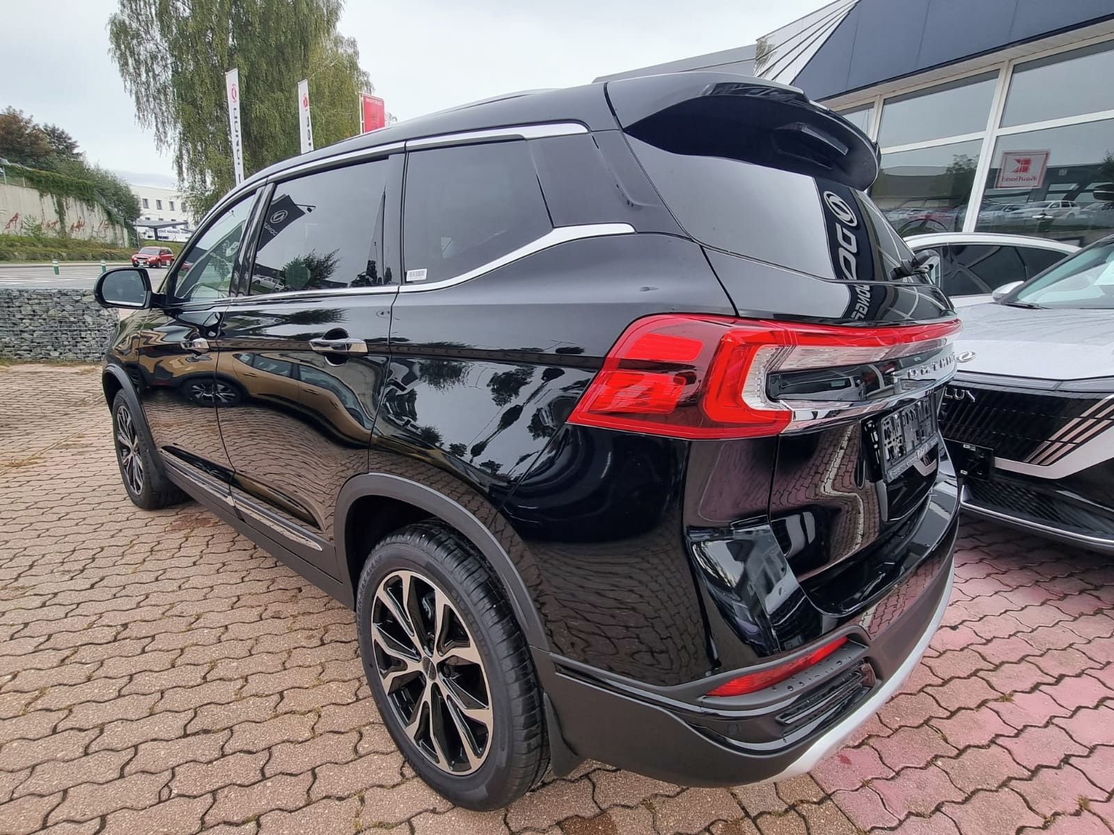 Dongfeng T5, FORTHING T5 Exclusive - fotka 4