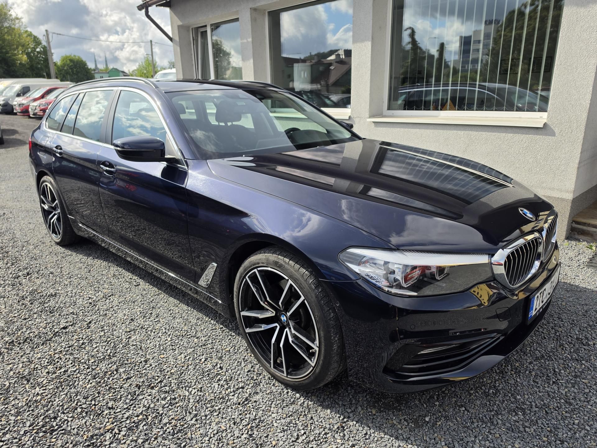 BMW Řada 5, 520D Led Touring TZ