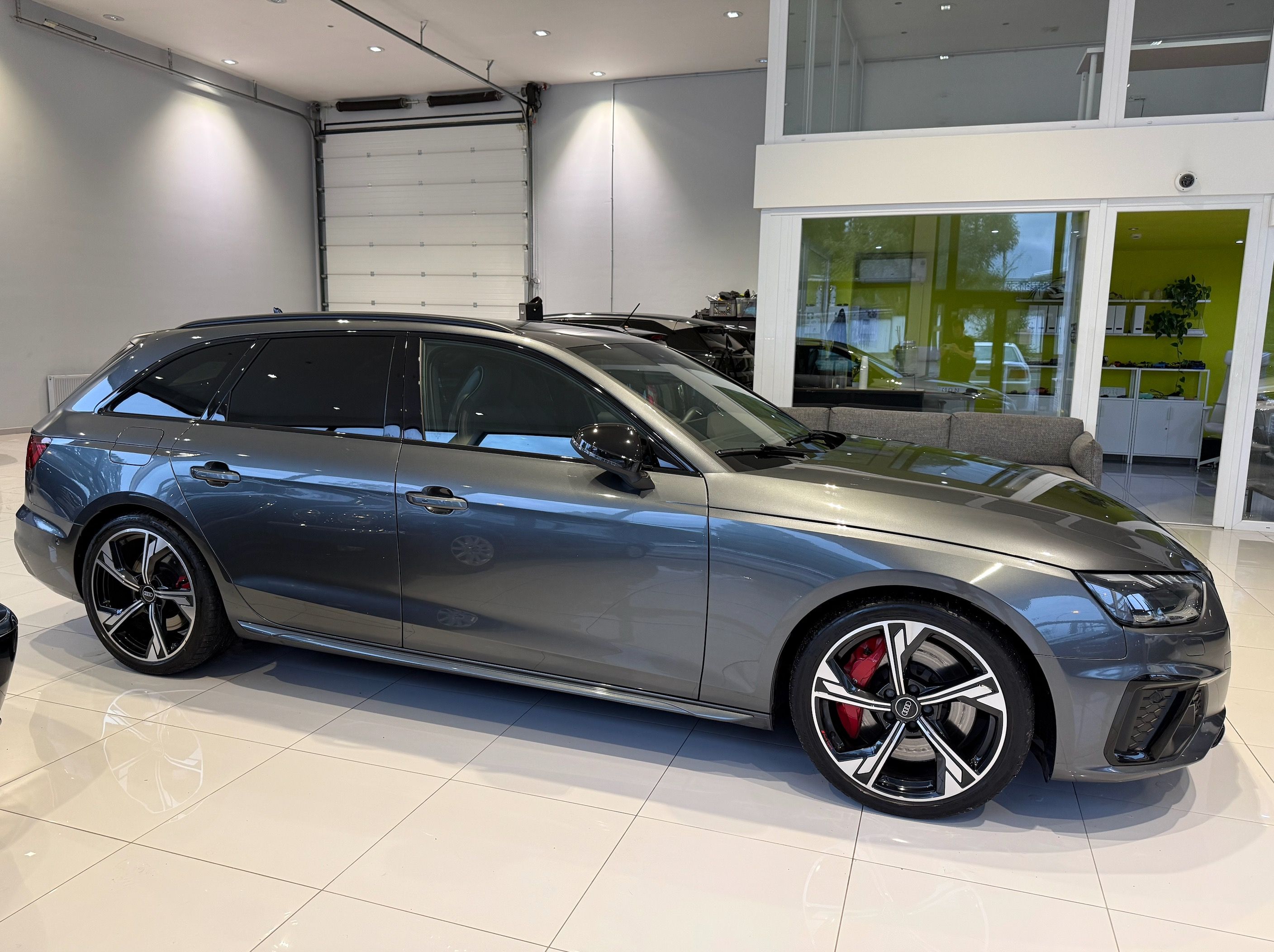 Audi S4, Avant3.0 B&O MASÁŽ 251 kW 4x4 - fotka 4
