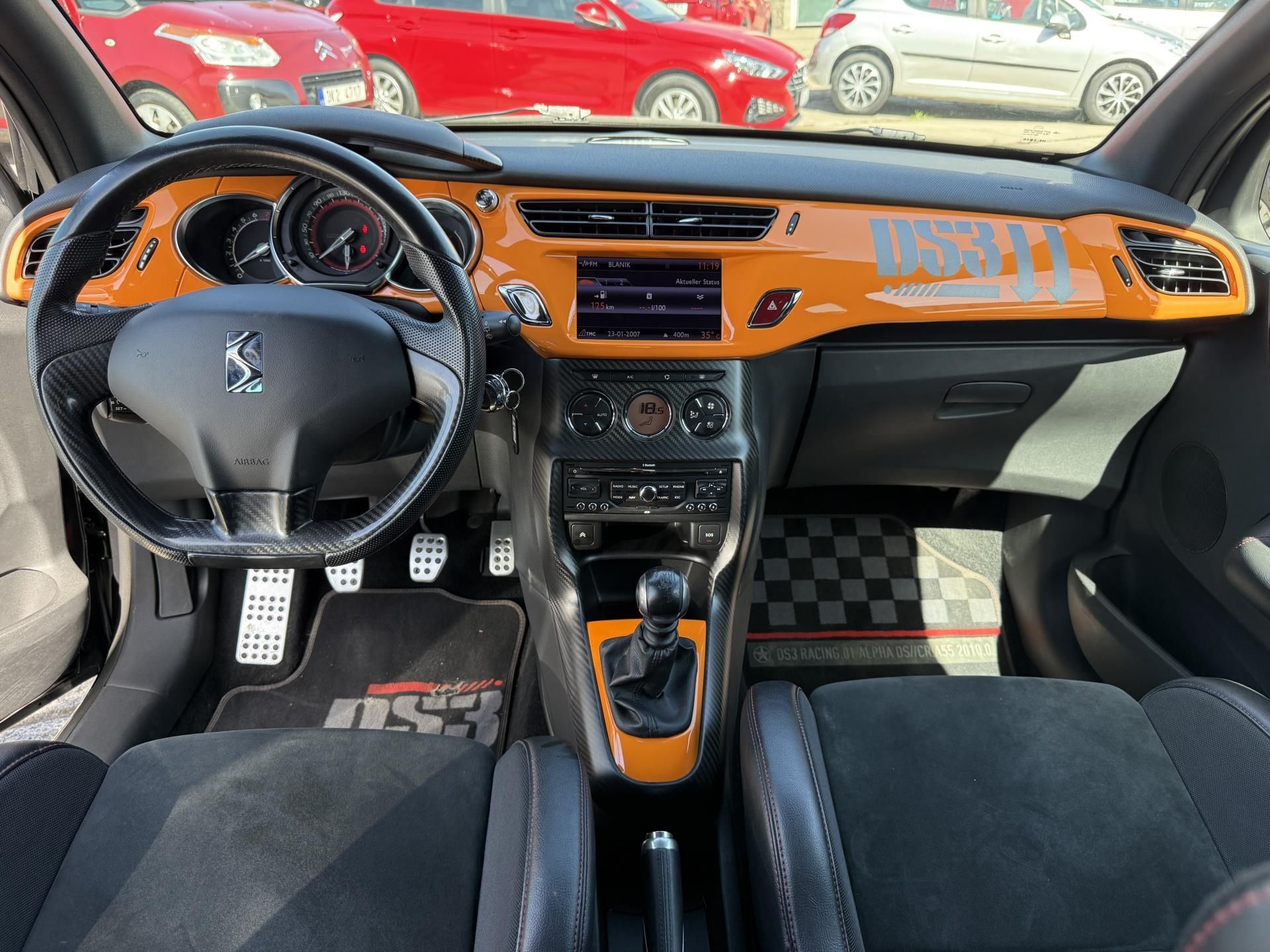 Citroën DS3, 1.6 VTi 152kW Sport - fotka 5