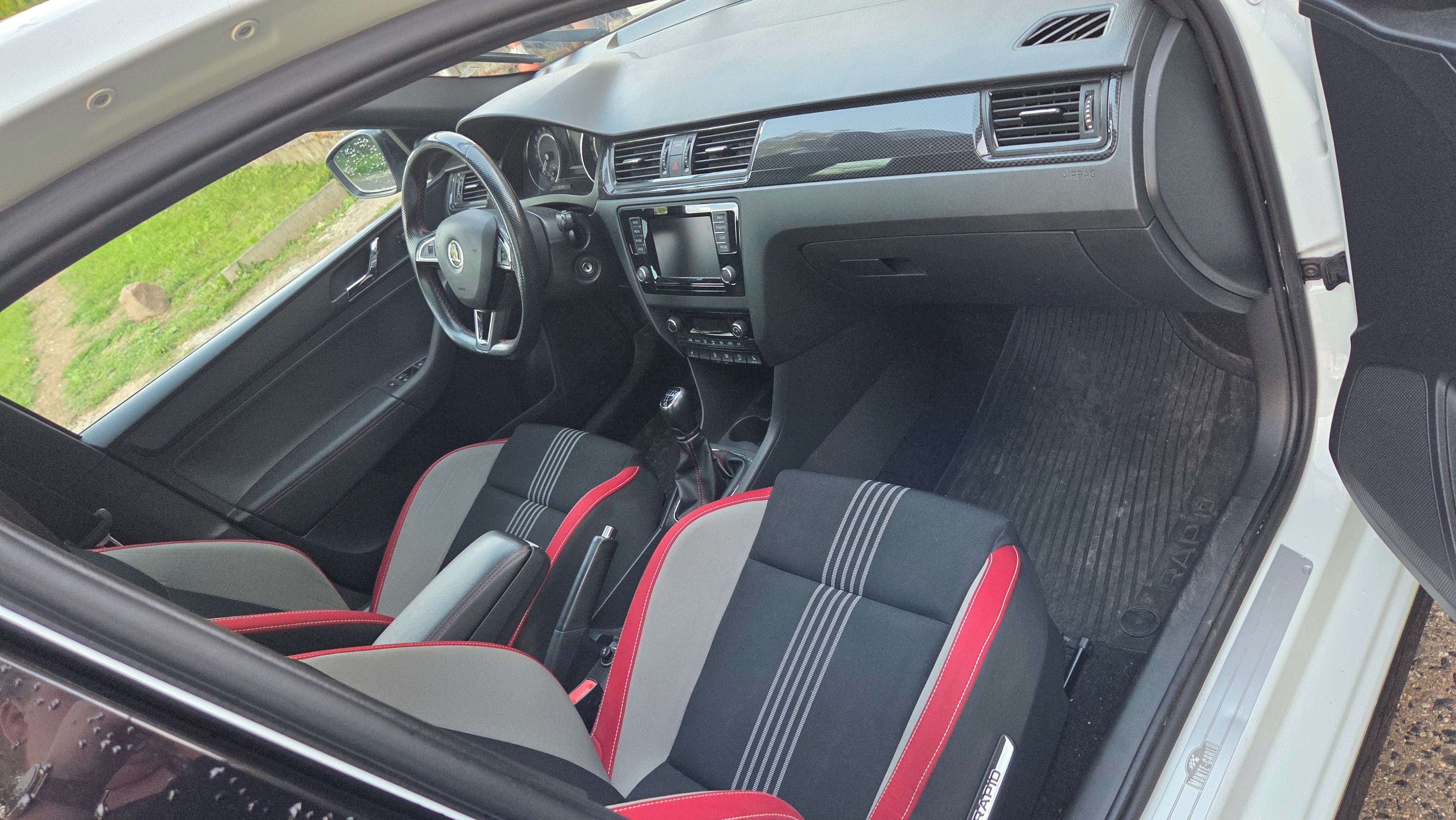 Škoda Rapid, ŠKODA RAPID MONTE CARLO 1.6 TD - fotka 5