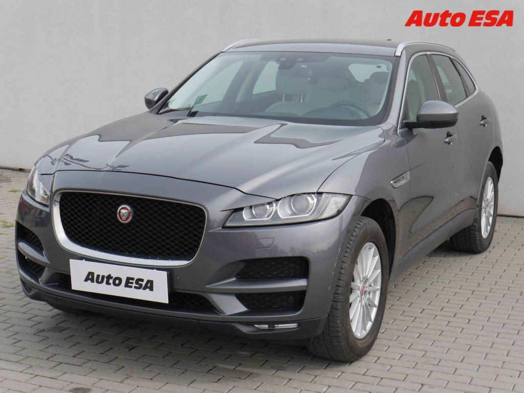 Jaguar F-Pace, 2.0D 4x4,ČR,AT,bixenon - fotka 3