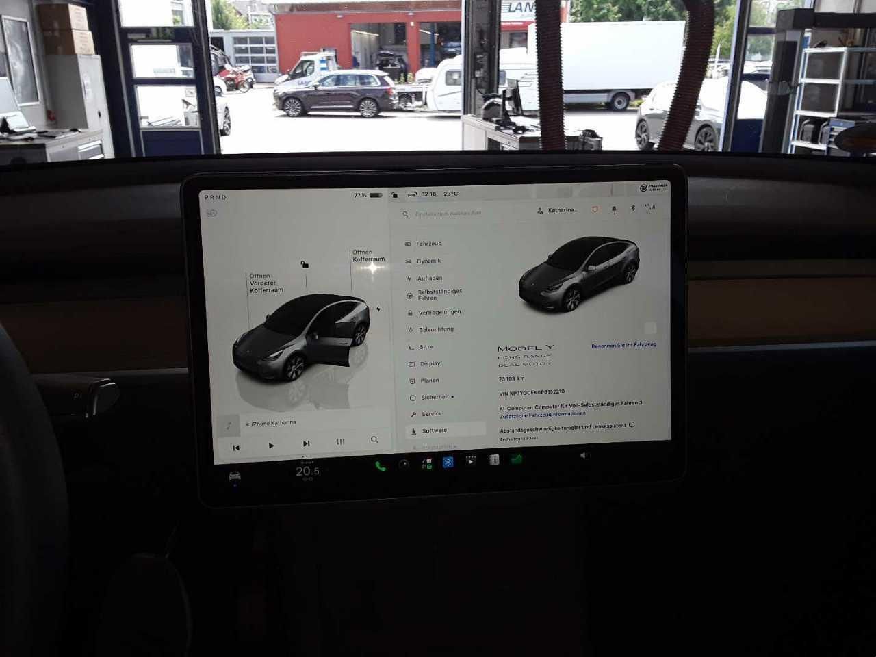 Tesla Model Y, ZAMLUVENO ! TZ 93 % - fotka 3