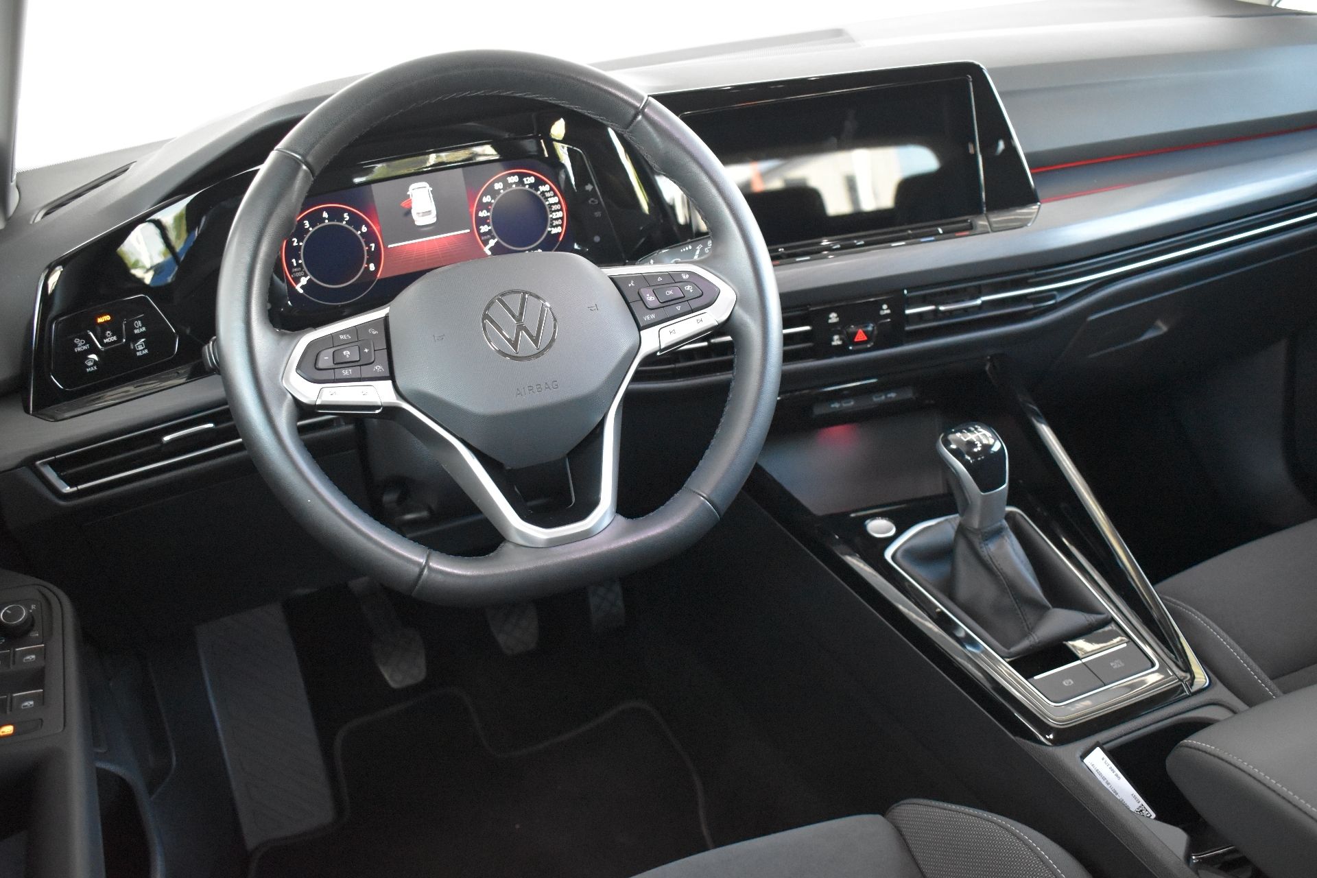 Volkswagen Golf Variant, 1.5TSI 96kW STYLE,CZ,1.Majitel - fotka 5