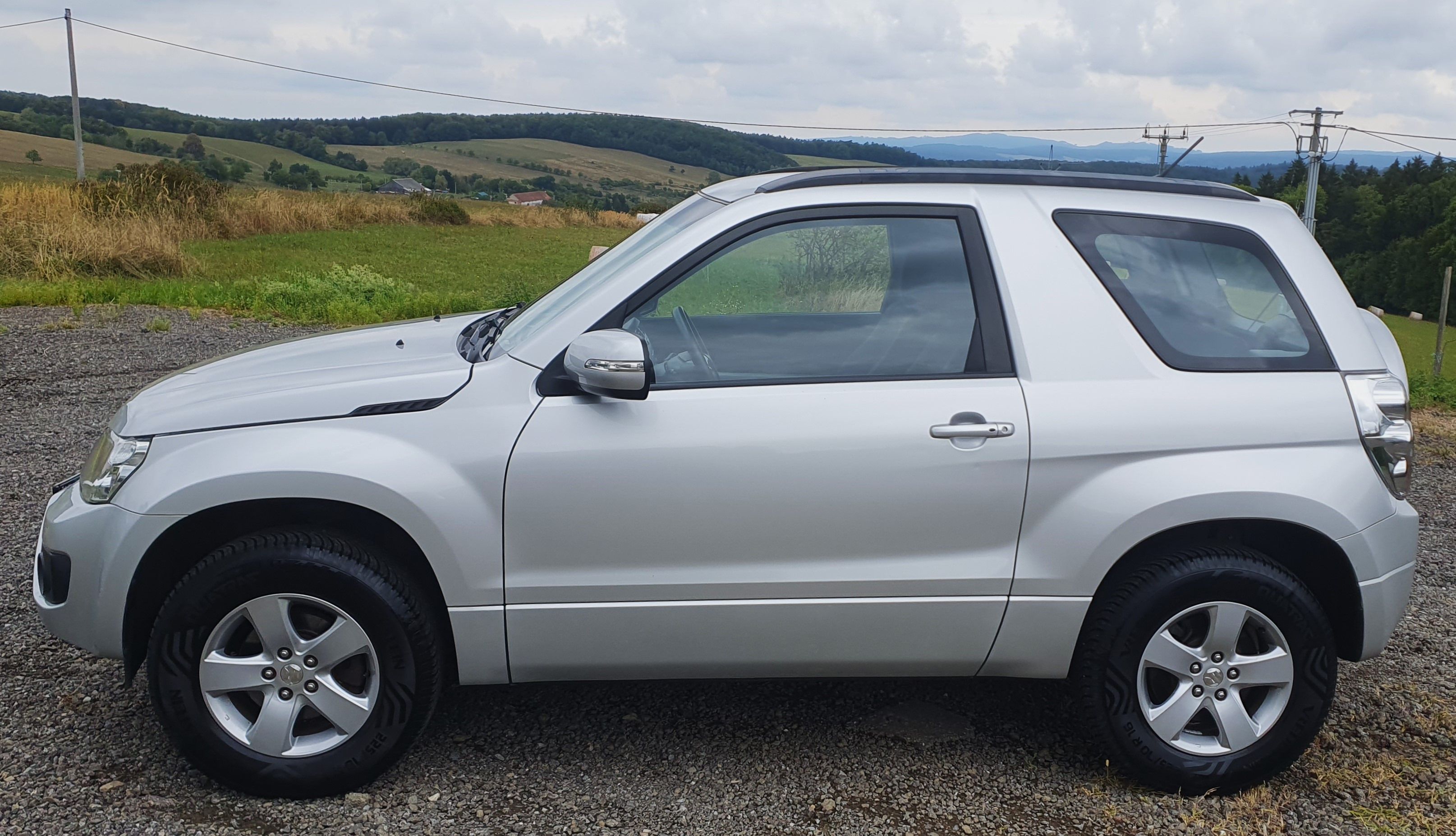 Suzuki Grand Vitara, 2.4 VVT Comfort, Bez koroze. - fotka 2