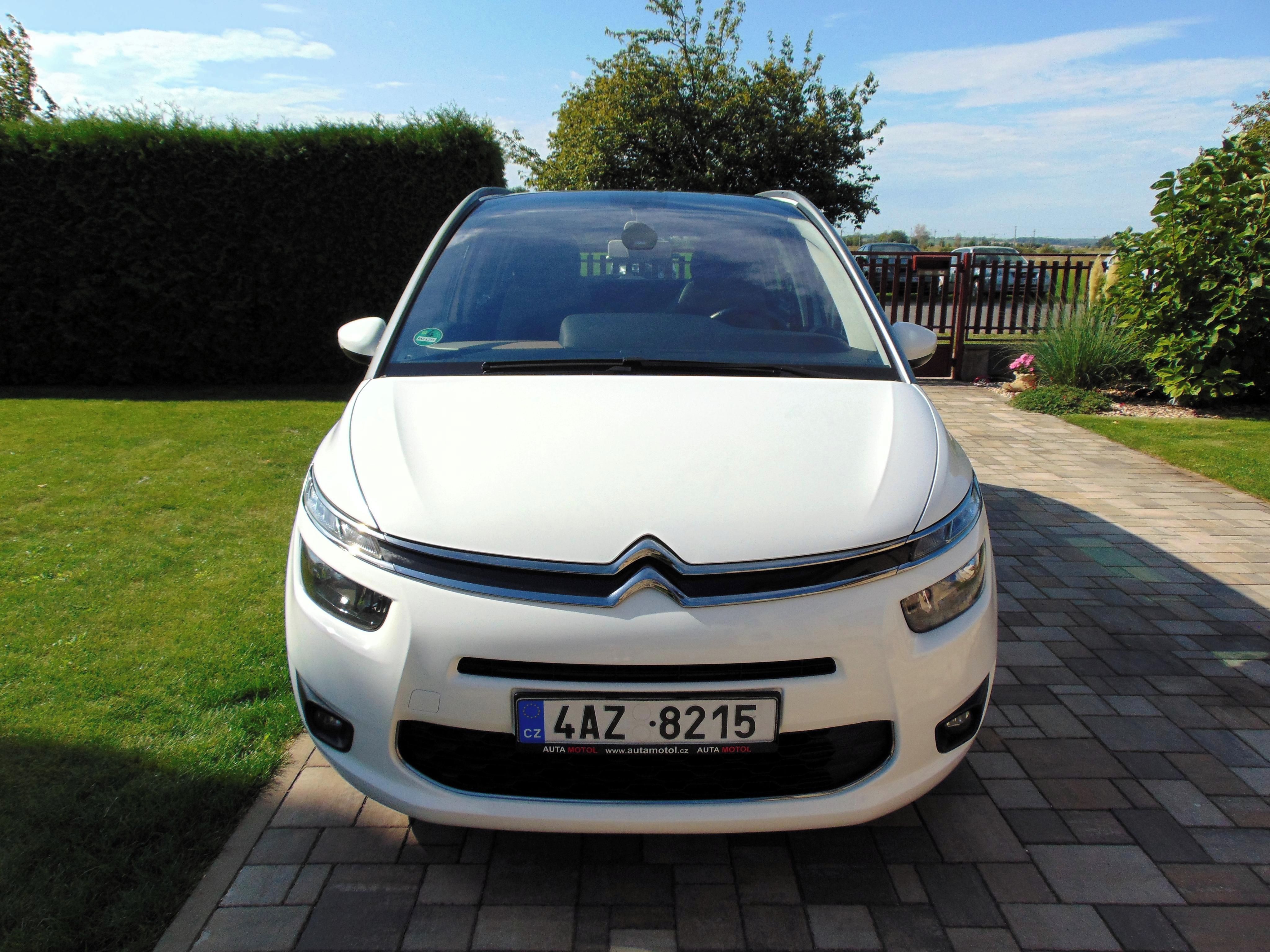 Citroën Grand C4 Picasso, AUTOMAT,ČR,PANORAMA,NAVI,7MÍST - fotka 2