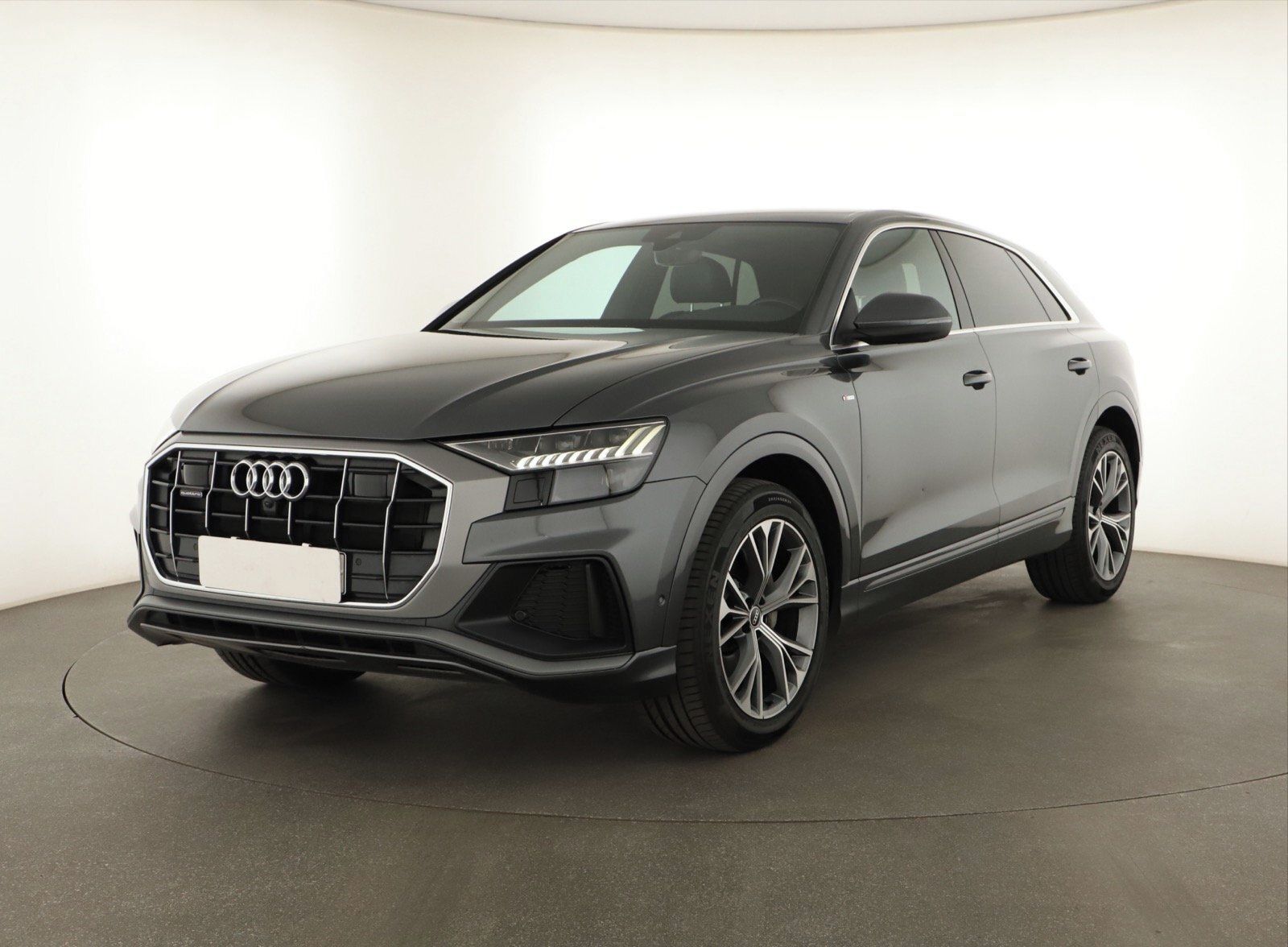 Audi Q8, 50 TDI, S-Line - fotka 2