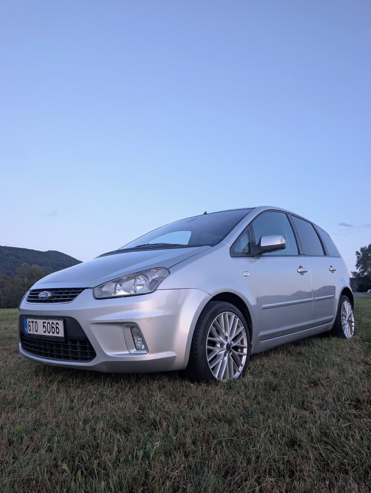 Ford C-MAX, 1.8 92kW, Ghia, servisováno