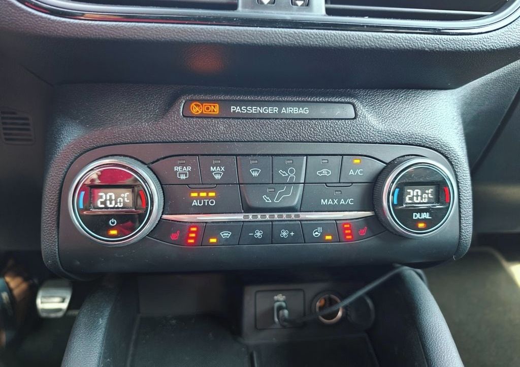 Ford Focus, ST PERFORMANCE, B&O, adapt.t. - fotka 5