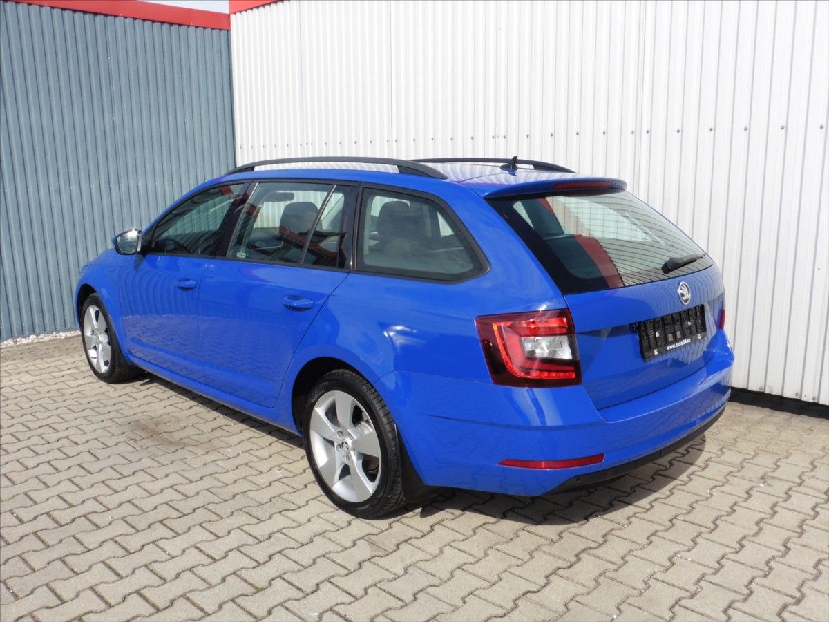 Škoda Octavia, 2,0 III Combi 2,0 TDI Navi, Le - fotka 6