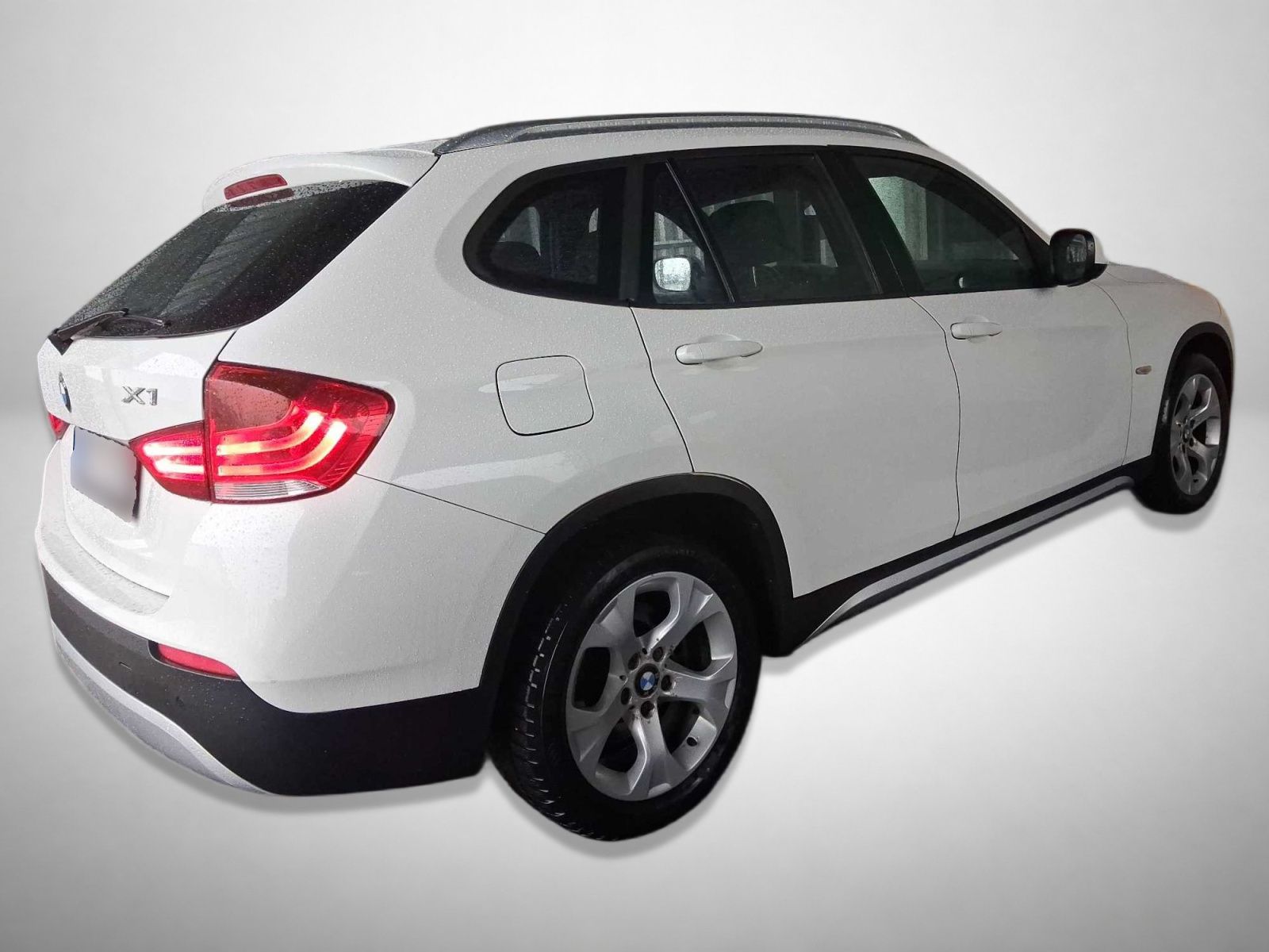 BMW X1, xDrive20d, 4X4, Xenony - fotka 2