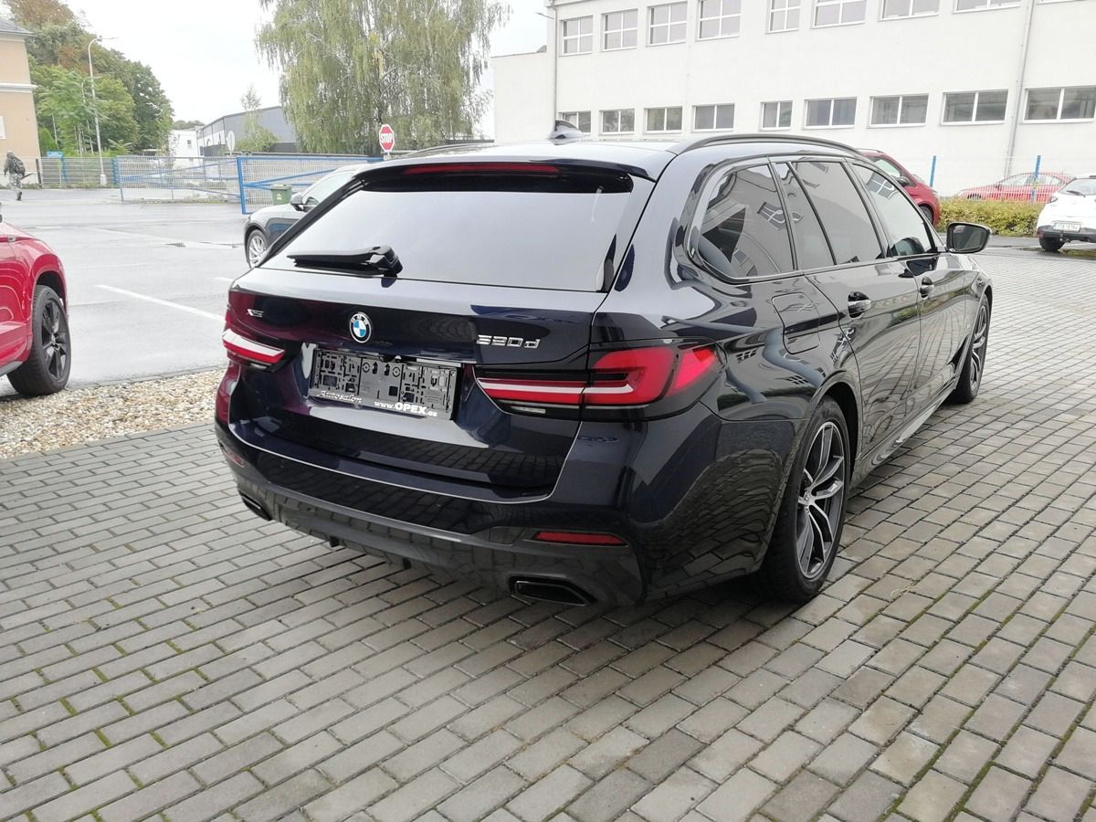 BMW Řada 5, 520d xDrive M-Paket Webasto*TZ - fotka 6