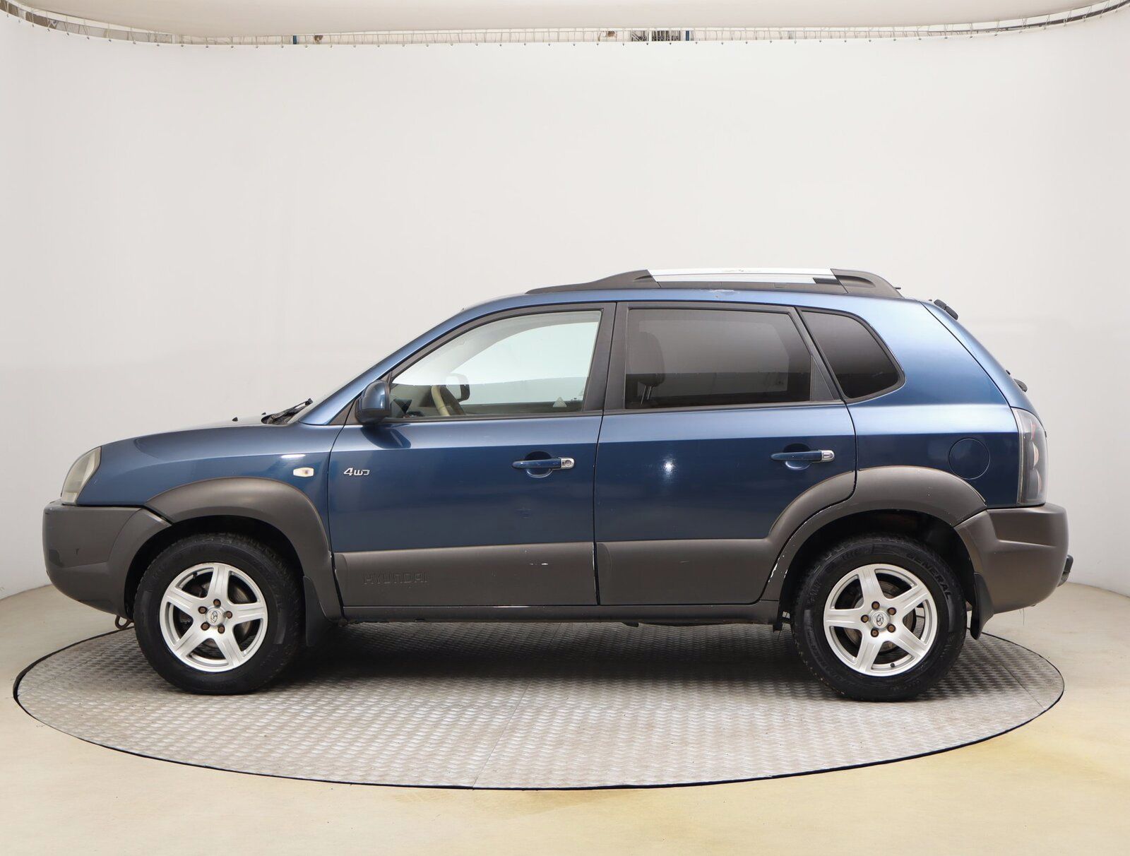 Hyundai Tucson, 2.0 CRDi, 4X4, Automat, Tažné - fotka 3