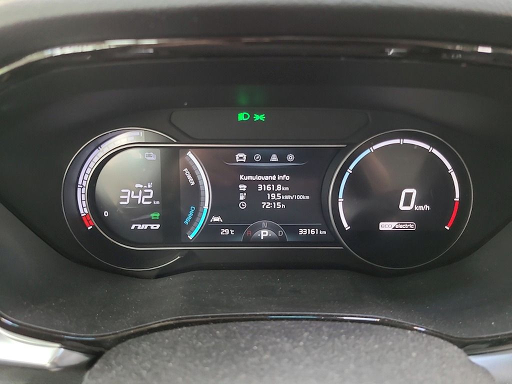 Kia Niro, spirit MY22 64kWh,zár,100% SoH - fotka 4