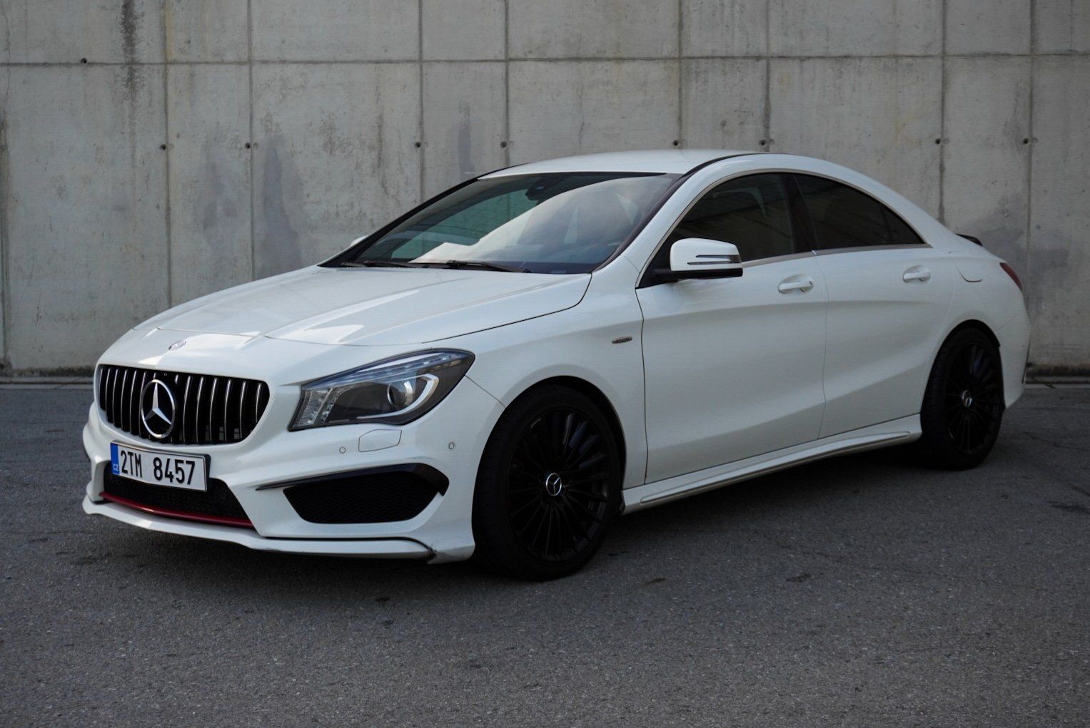 Mercedes-Benz CLA, 250 160kW AMG - fotka 6