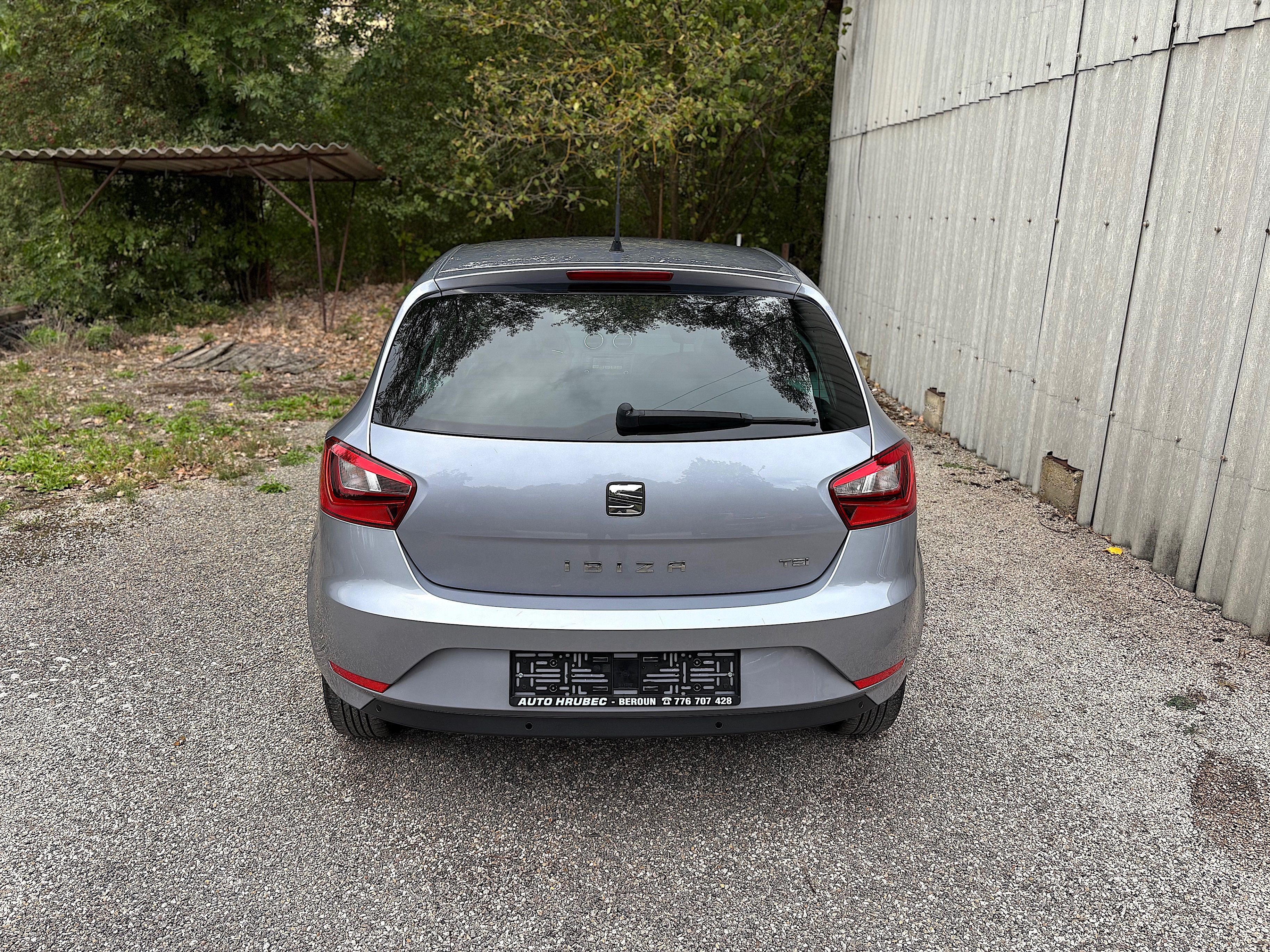 Seat Ibiza, 1.2 TSi 66 kW ŘEMEN NEHAVAR. - fotka 5
