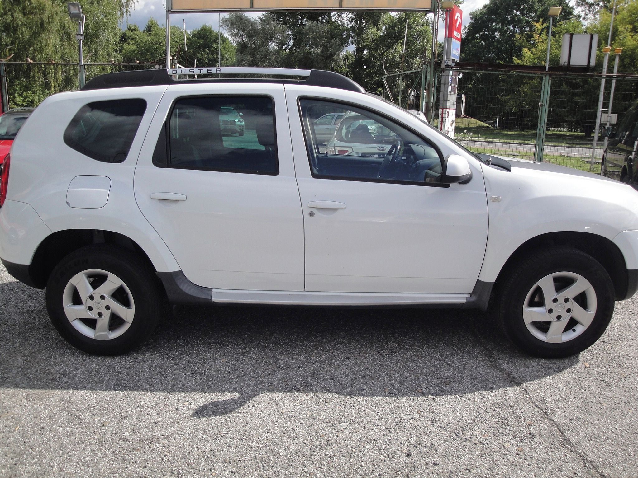 Dacia Duster, 1.6 77kw Klima Tažné TOP - fotka 4