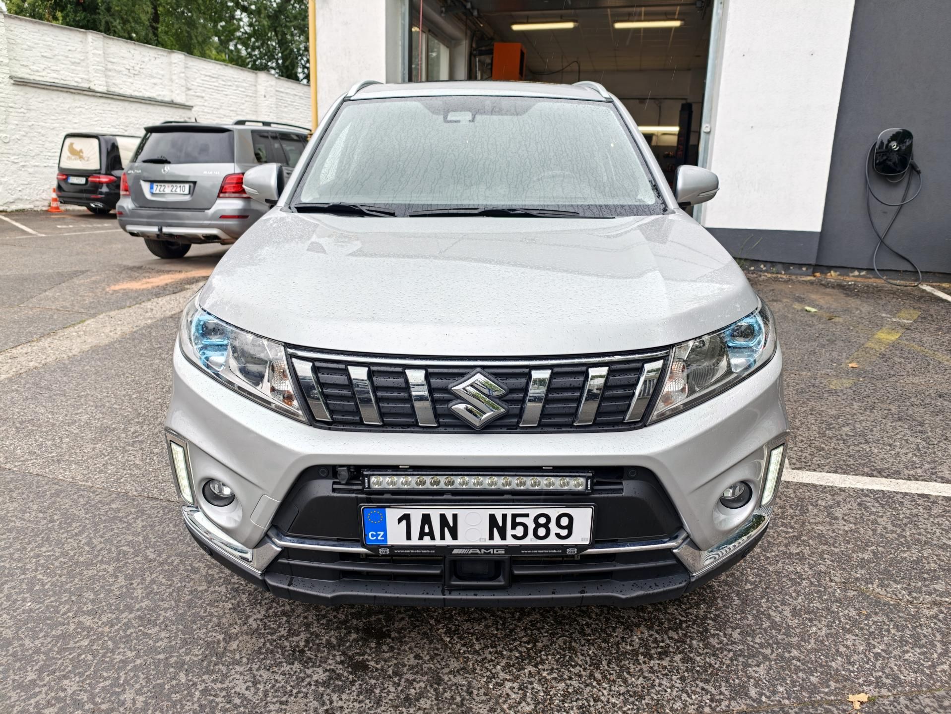 Suzuki Vitara, 1,4T Aut. Elegance 4x4 - fotka 3