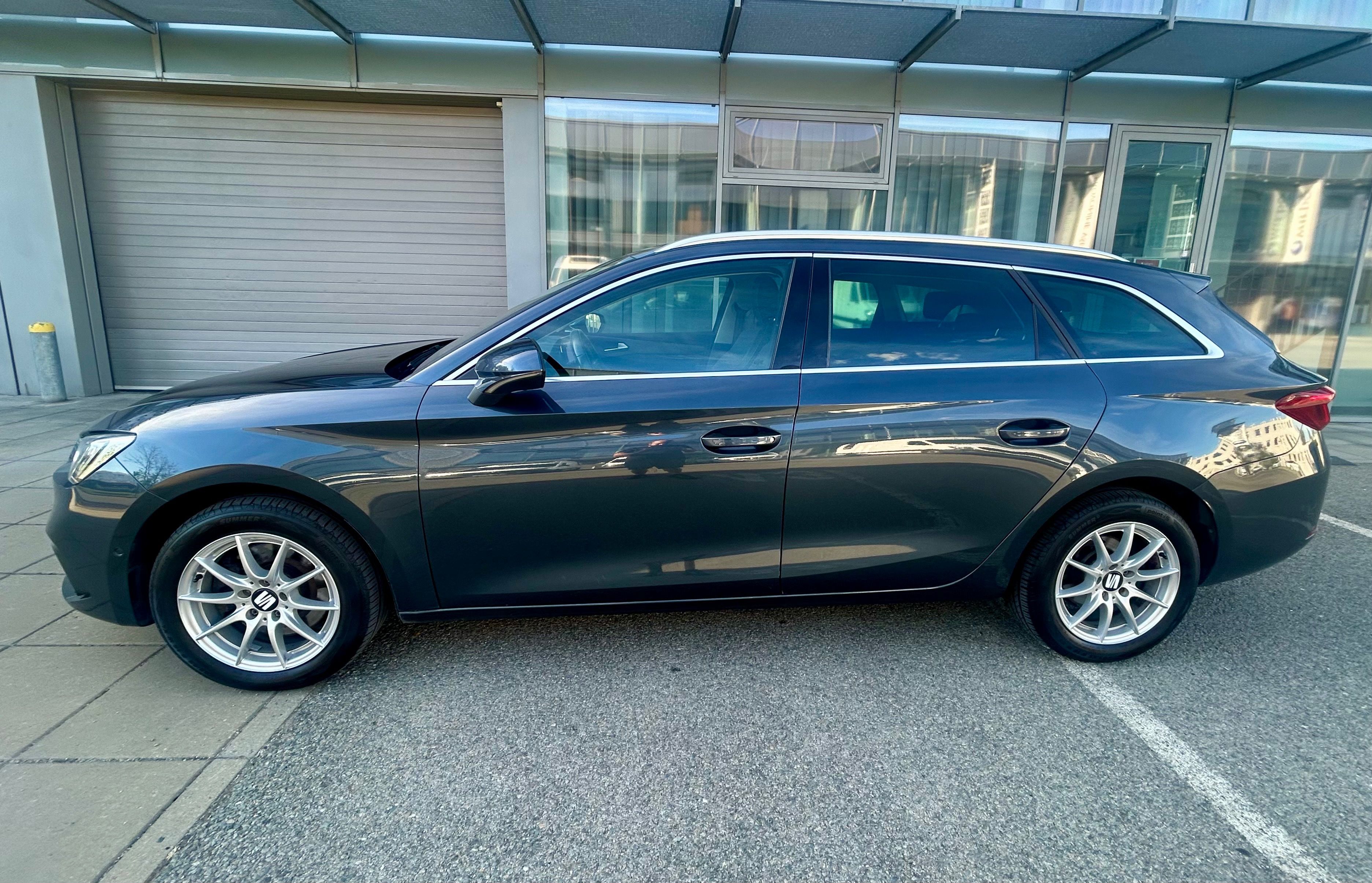 Seat Leon, 2.0TDi Xcellence-AUT-LED-ACC - fotka 3