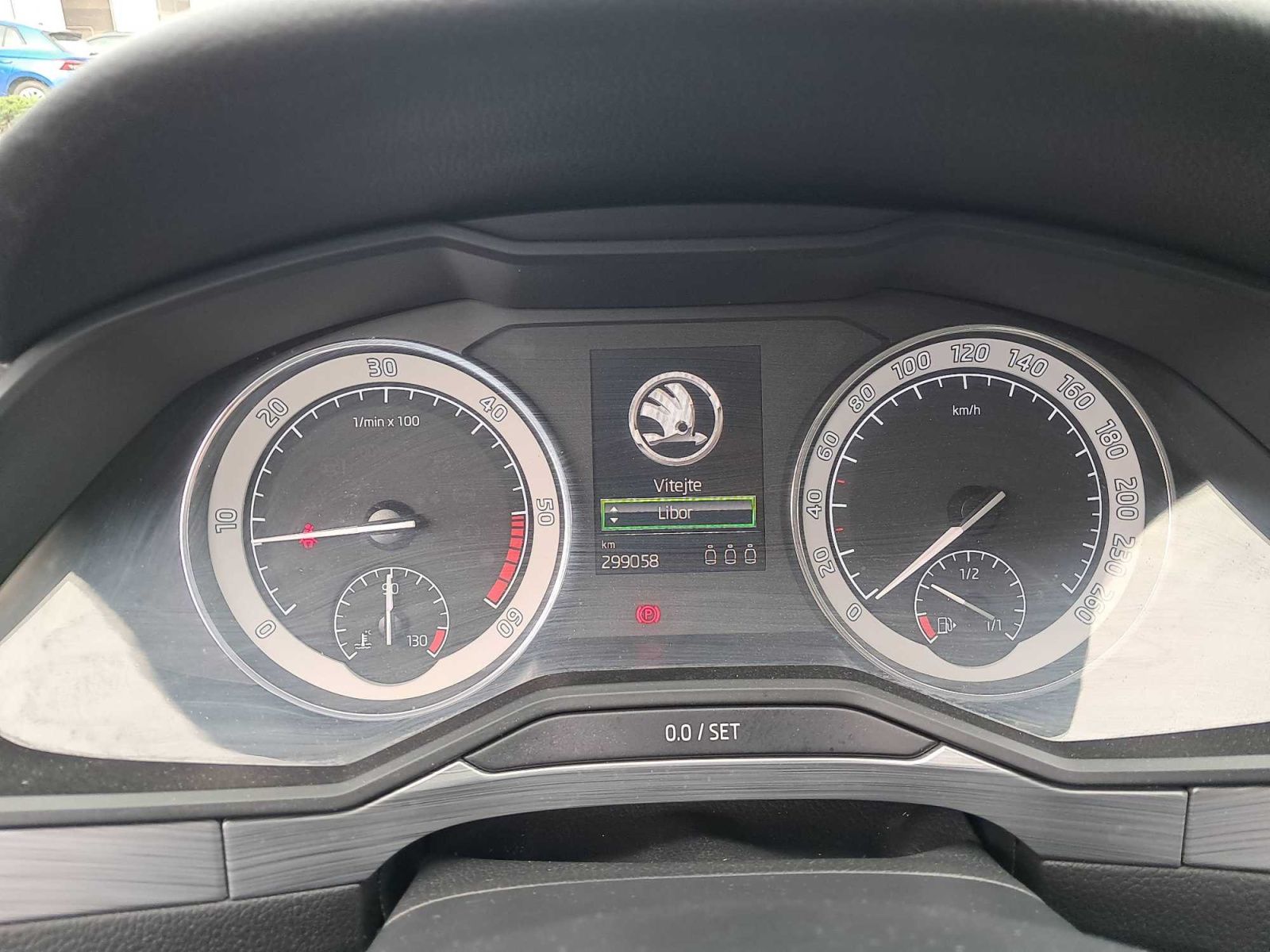 Škoda Superb, 2.0 TDI, Automat, ČR,1.maj - fotka 3