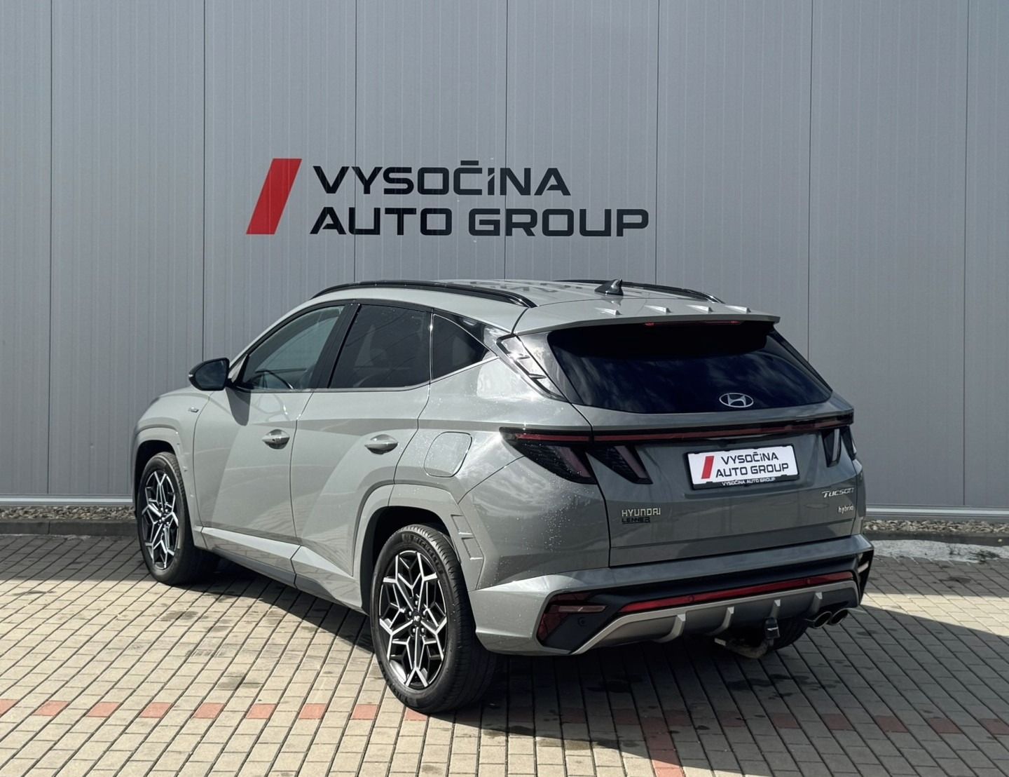 Hyundai Tucson, 1.6TGDI HEV 169KW N-LINE 4x4 - fotka 2
