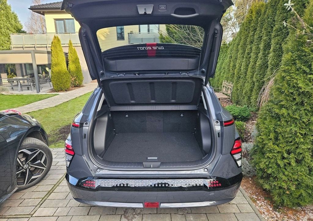 Hyundai Kona, EV 24 Power 65,4 KWH - fotka 4