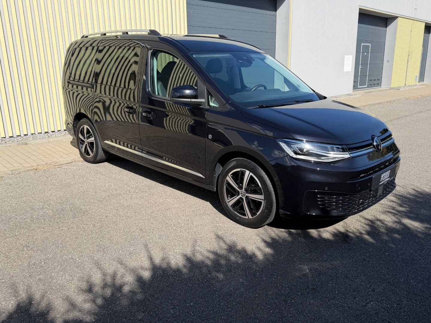 Volkswagen Caddy, MAXI 2.0TDi  DSG! STYLE! Tažné - fotka 4