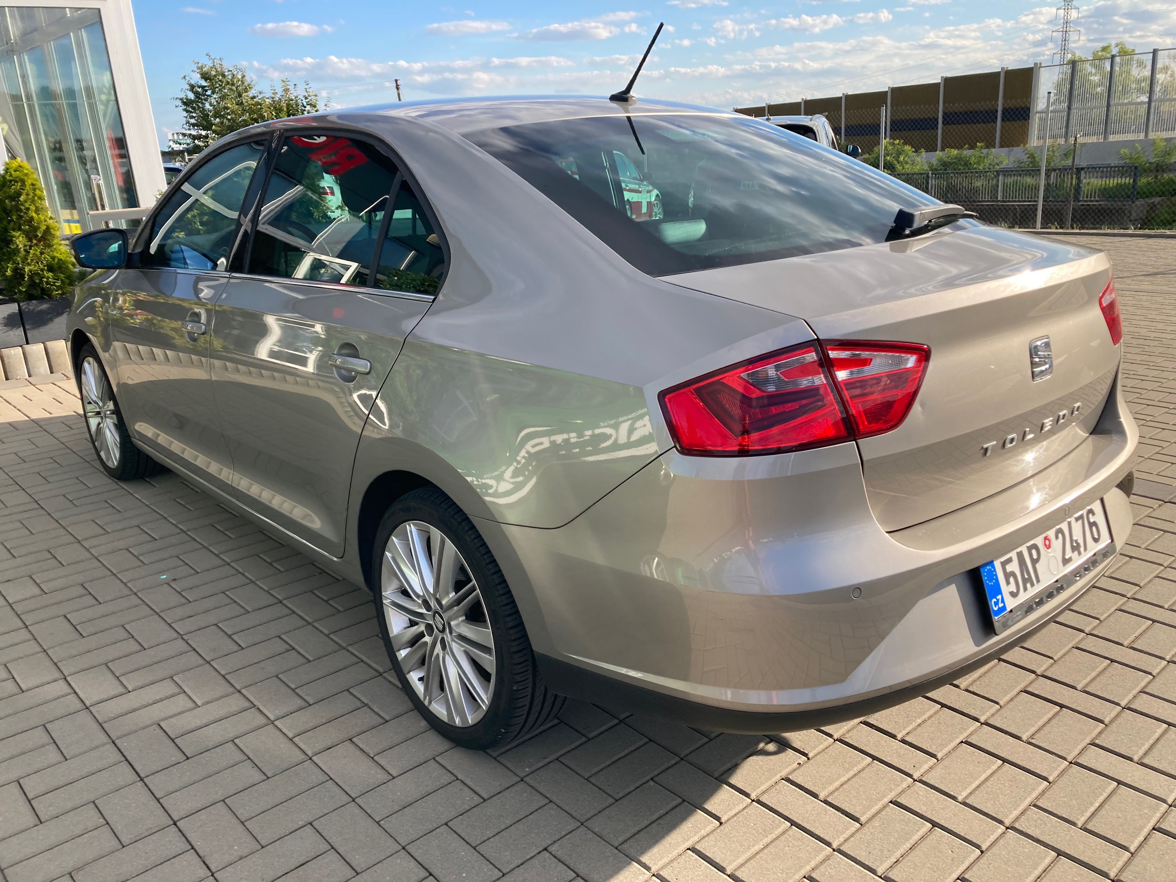 Seat Toledo, 1.2 TSI Style - ČR/LED světla - fotka 4