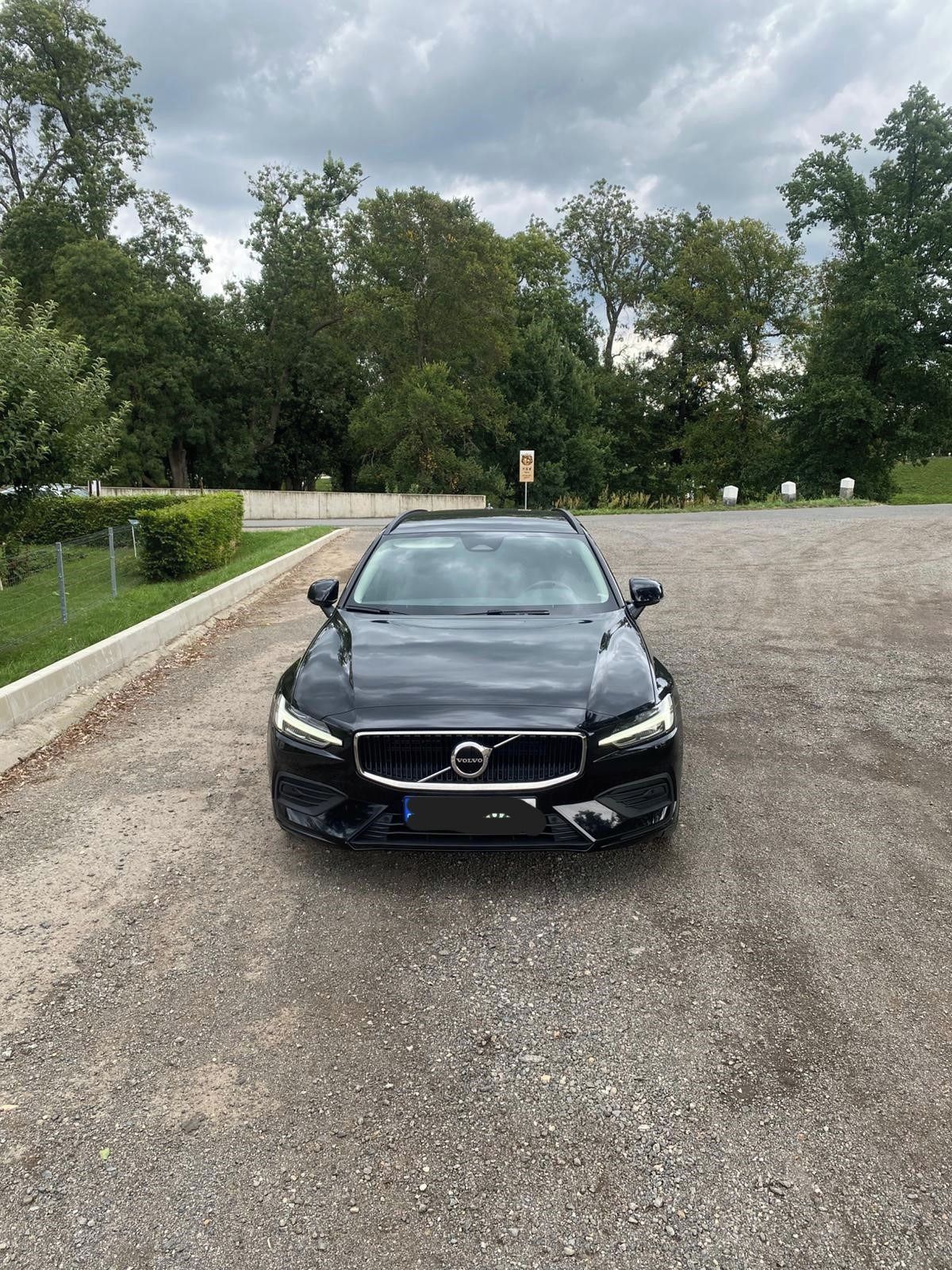Volvo V60, 2024 AWD105tkm1maj2,0milHyb - fotka 6