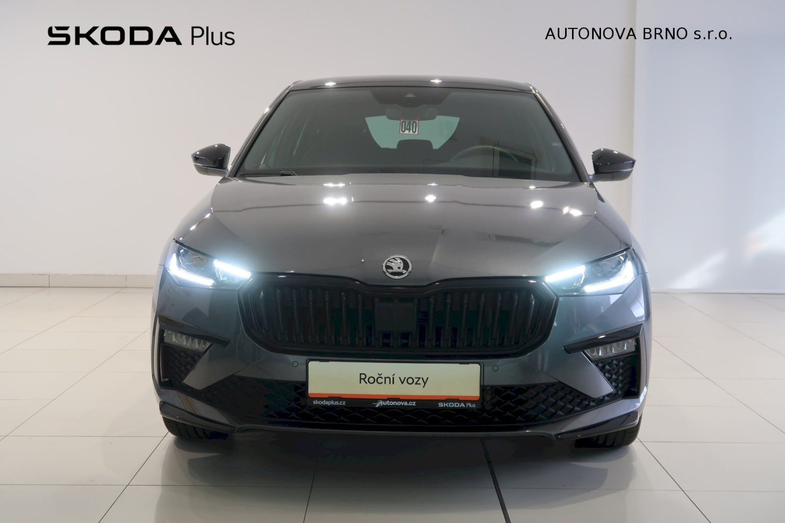 Škoda Scala, 1.0 TSi 85kW Monte Carlo - fotka 4