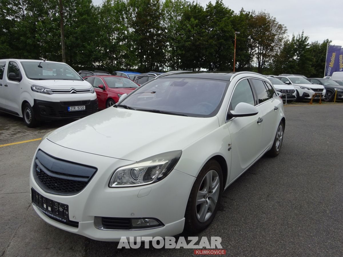 Opel Insignia, 2,0 CDTI-OPC LINE,bez koroze