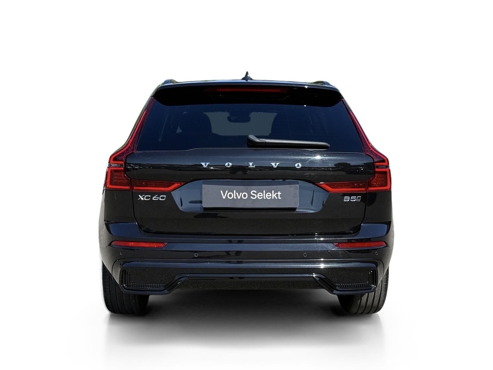 Volvo XC60, B5 AWD PLUS DARK // REZERVACE - fotka 4