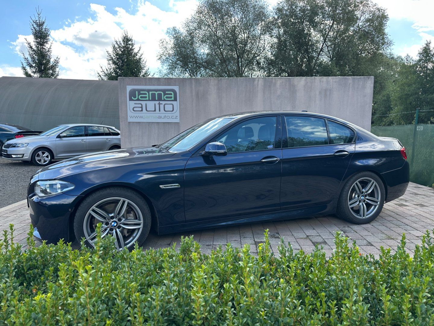 BMW Řada 5, 550i 331kW M-PACKET ZADOKOLKA - fotka 5