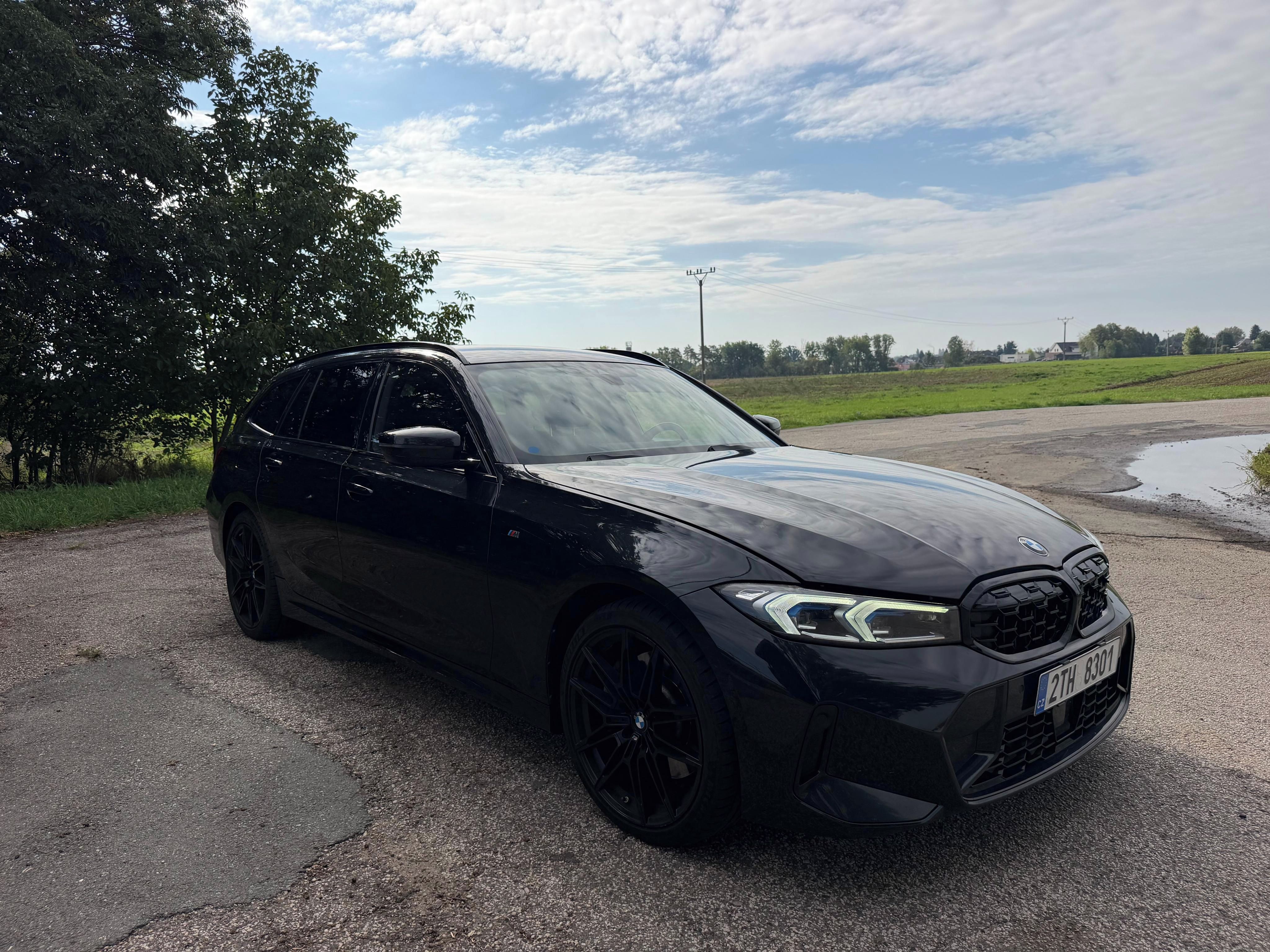 BMW Řada 3, 330i xDrive ČR DPH Tažné - fotka 6